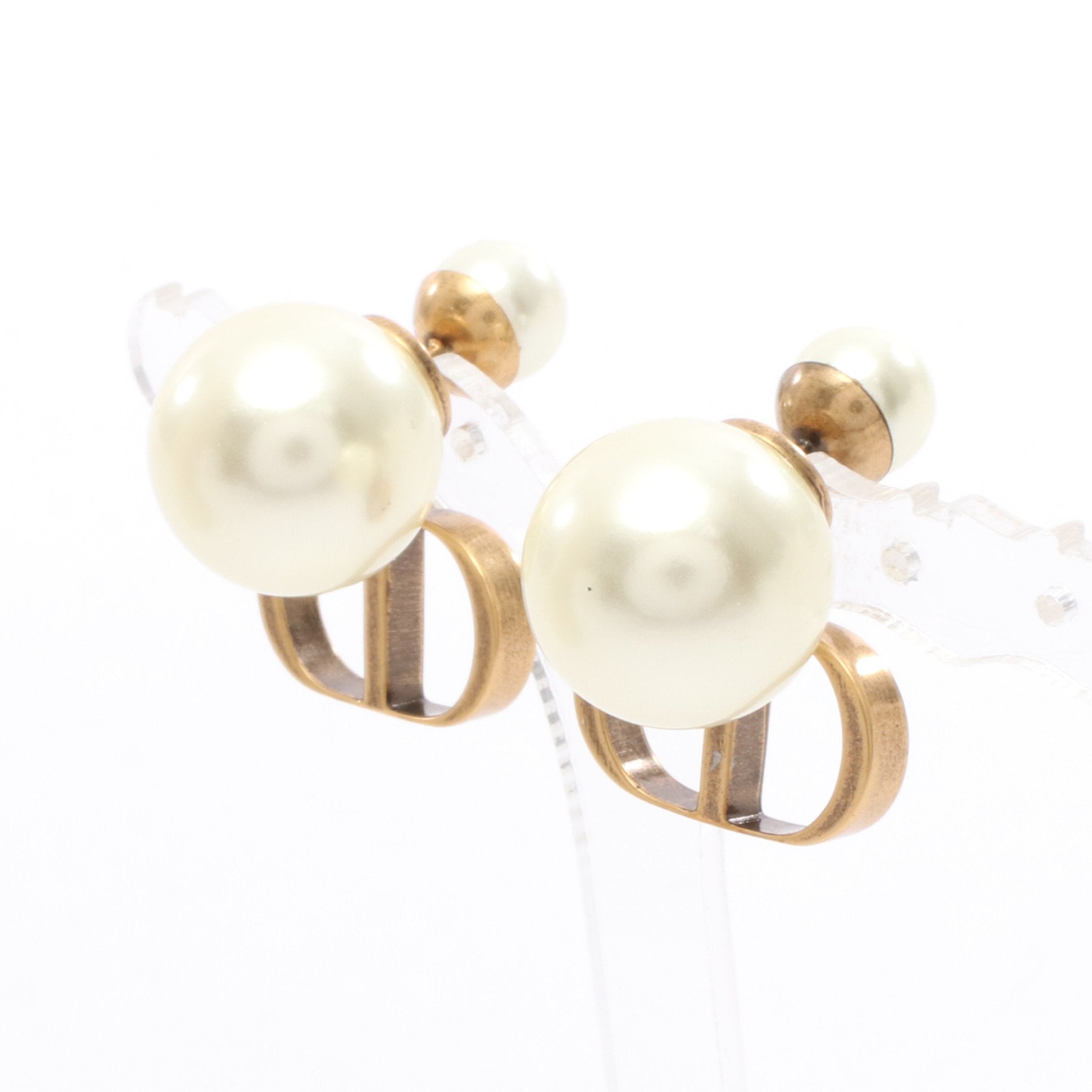 CDロゴ ピアス GP フェイクパール ゴールド オフホワイト クリスチャン