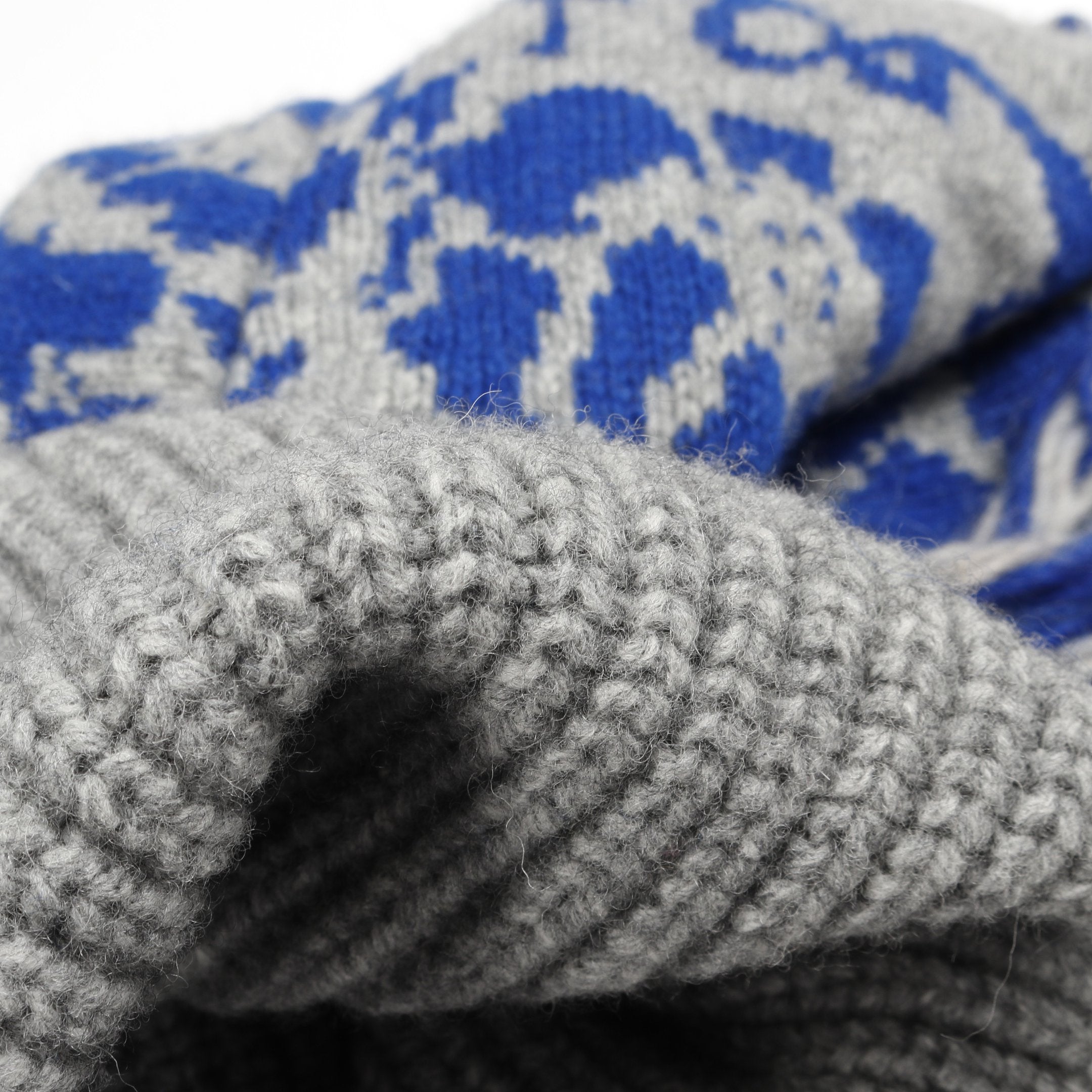 サカイ バックプリーツバンダナ柄 ドッキング タートルネック ニット