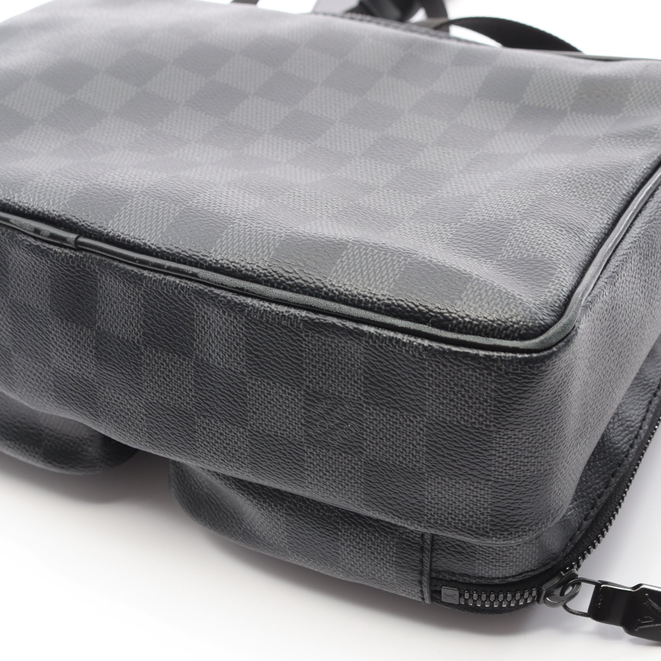 ユーティリティ メッセンジャー ダミエグラフィット ショルダーバッグ