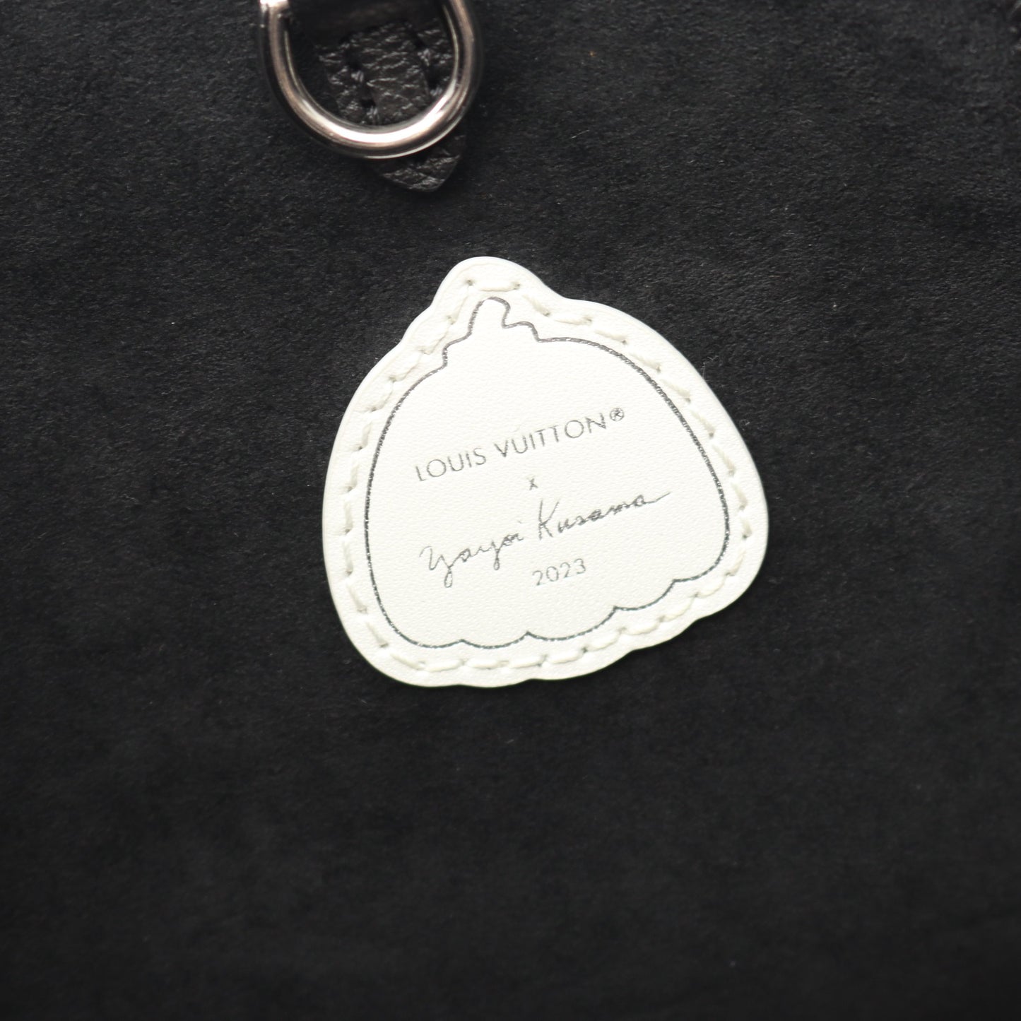 LOUIS VUITTON × 草間彌生 オンザゴーMM モノグラムアンプラント インフィニティドット ノワール ショルダーバッグ トートバッグ レザー ブラック 2WAY ルイヴィトン バッグ LOUIS VUITTON