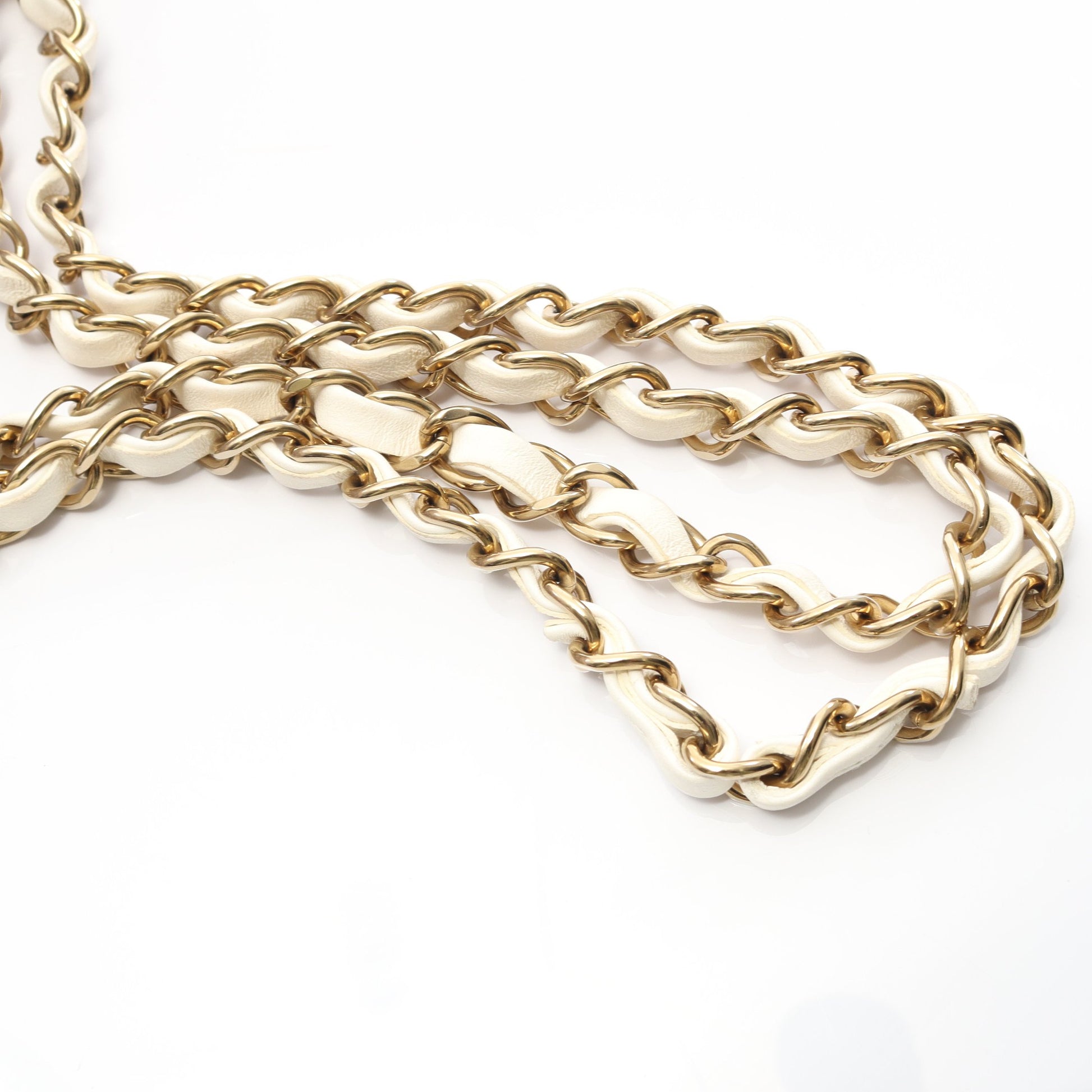 マトラッセ Wフラップ Wチェーンショルダーバッグ ツイード ホワイト マルチカラー ゴールド金具 シャネル バッグ CHANEL