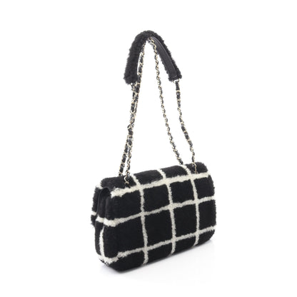 ココマーク チェーンショルダーバッグ ムートン ブラック ホワイト ゴールド金具 シャネル バッグ CHANEL