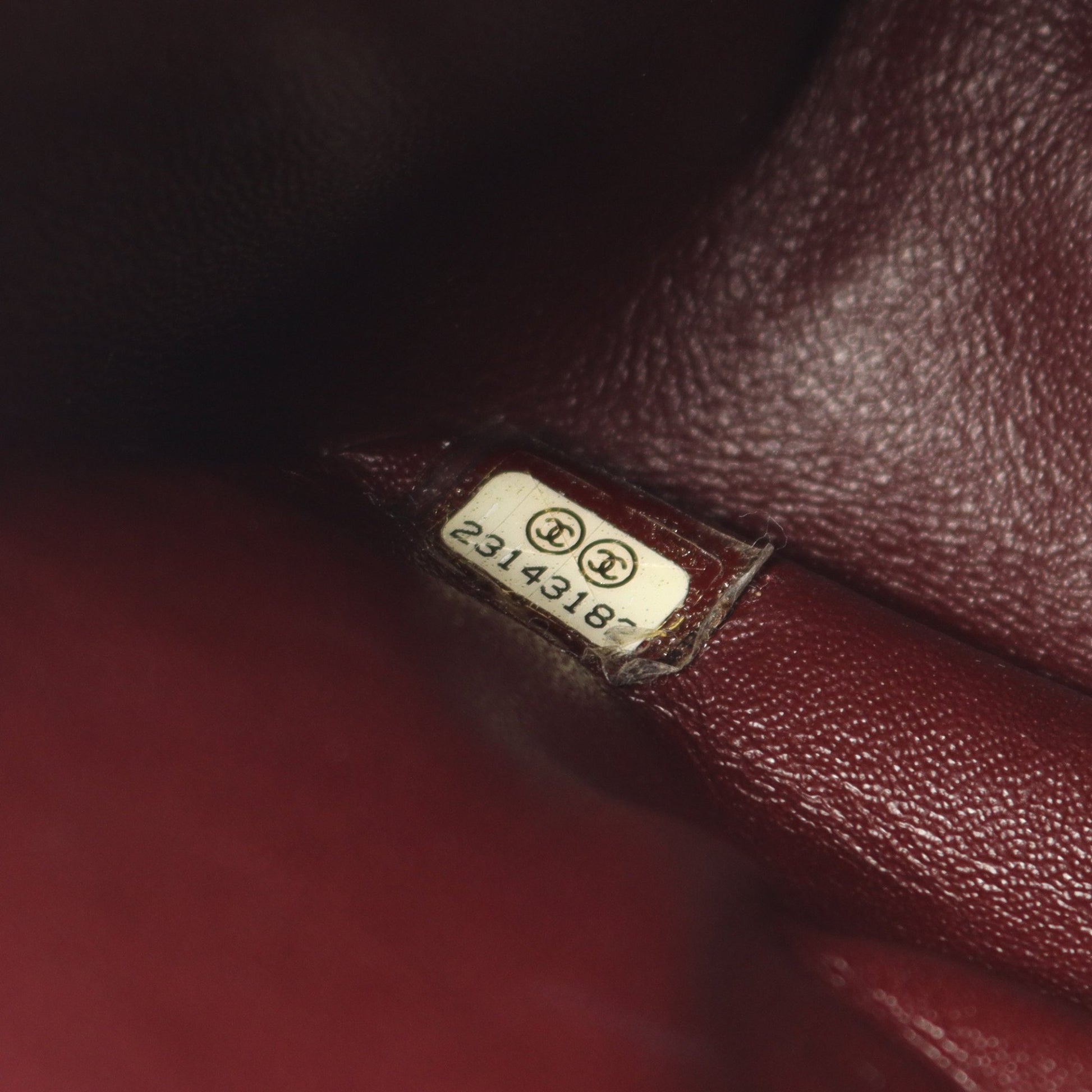 2.55 シェブロン Vステッチ Wフラップ Wチェーンショルダーバッグ レザー ブラック ゴールド金具 シャネル バッグ CHANEL