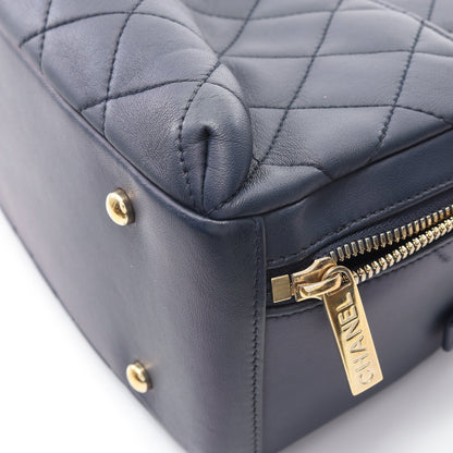 マトラッセ ボーリングバッグ チェーンショルダーバッグ ラムスキン ネイビー ゴールド金具 2WAY シャネル バッグ CHANEL