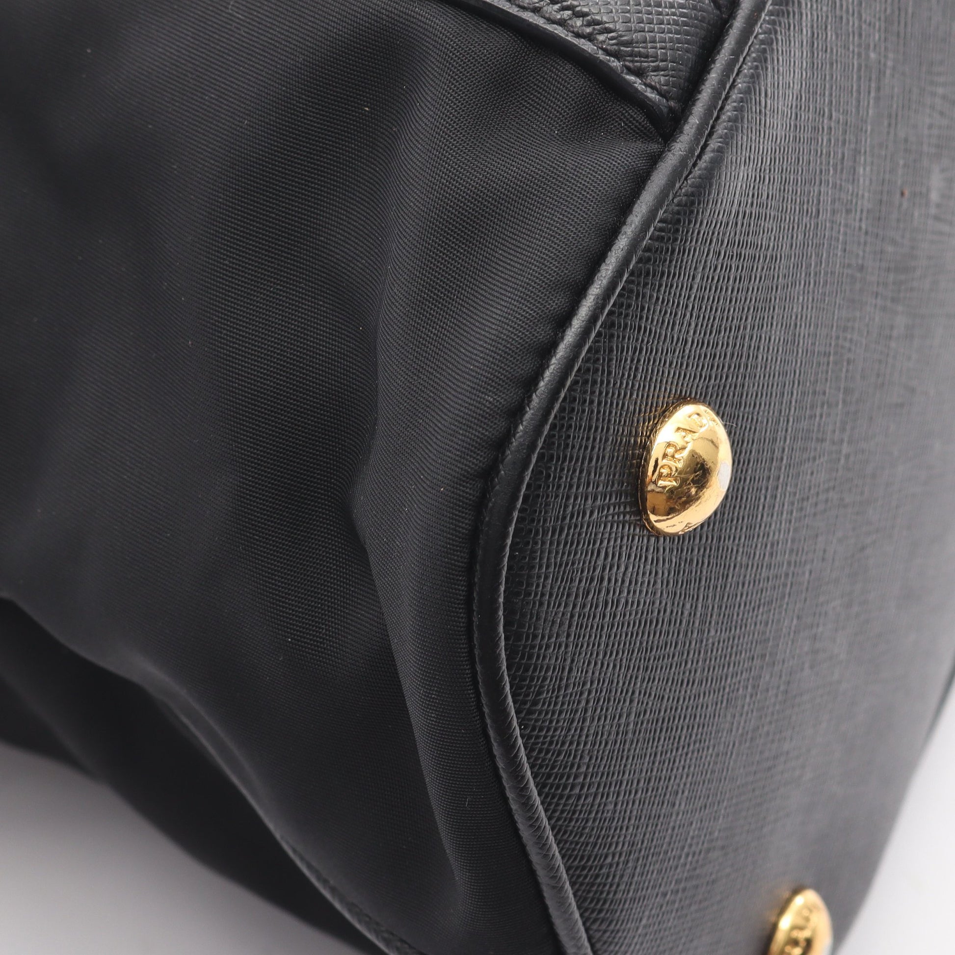 TESSUTO SAFFIANO ハンドバッグ ナイロン サフィアーノレザー ブラック 2WAY プラダ バッグ PRADA