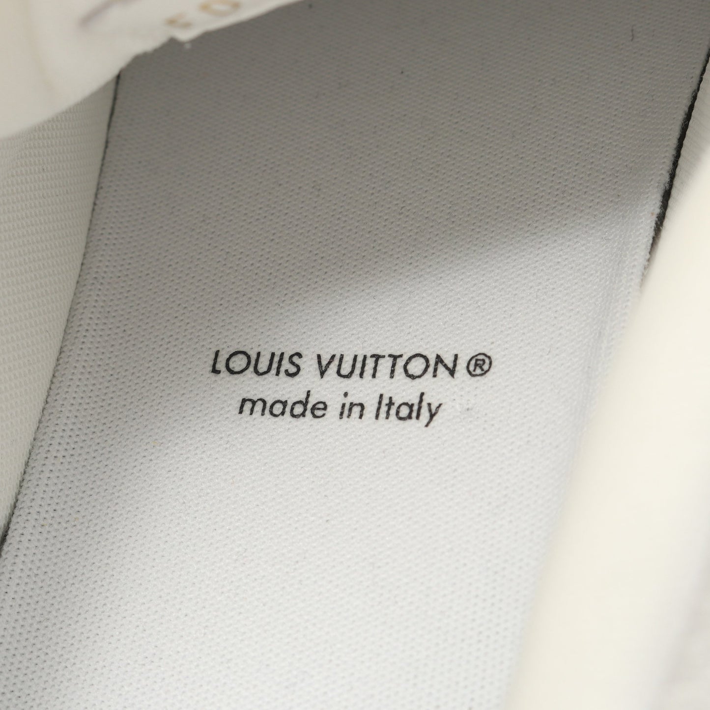 LOUIS VUITTON × 草間彌生 LVトレイナーライン インフィニティドット スニーカー レザー ホワイト イエロー ルイヴィトン シューズ LOUIS VUITTON