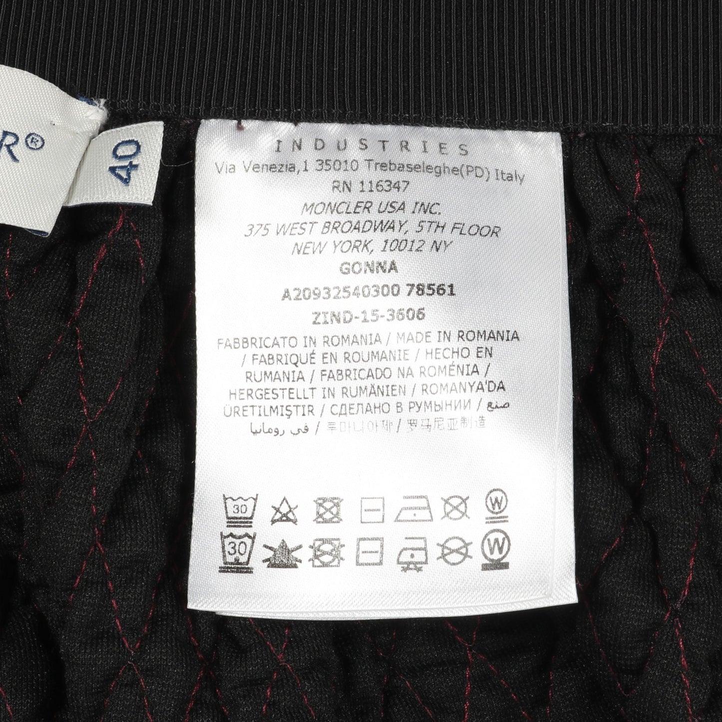 スカート キルティング ナイロン ボルドー モンクレール ボトムス MONCLER
