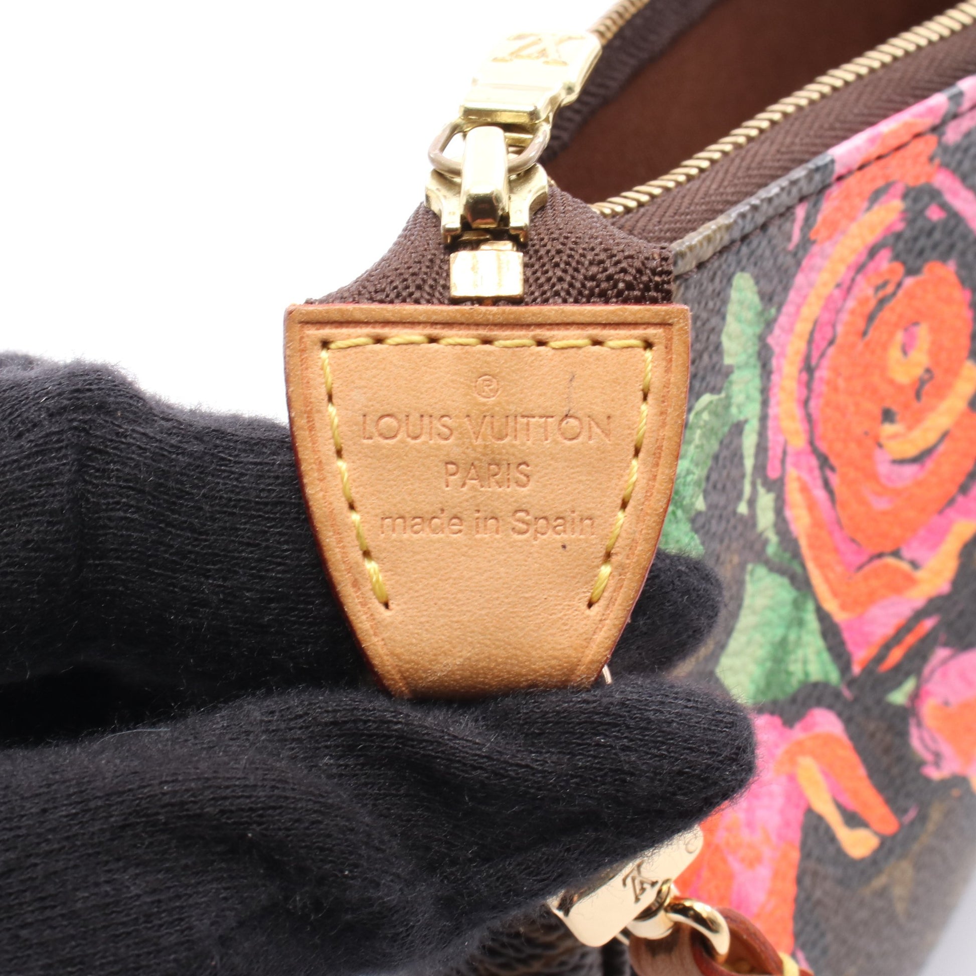 ポシェット アクセソワール モノグラムローズ ハンドバッグ PVC レザー ブラウン マルチカラー ルイヴィトン バッグ LOUIS VUITTON