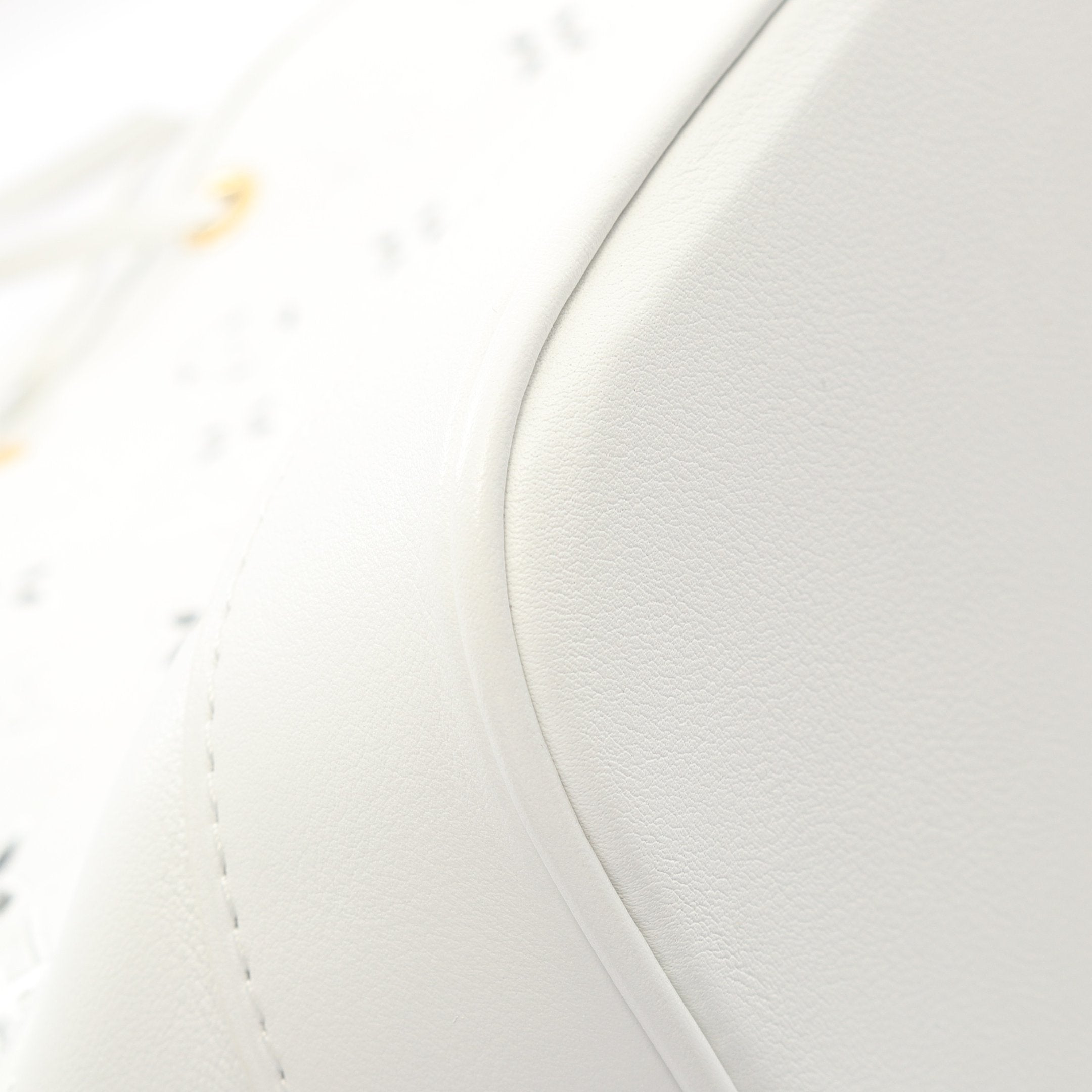 ノエPM LVブロデリーアングレーズ ショルダーバッグ レザー