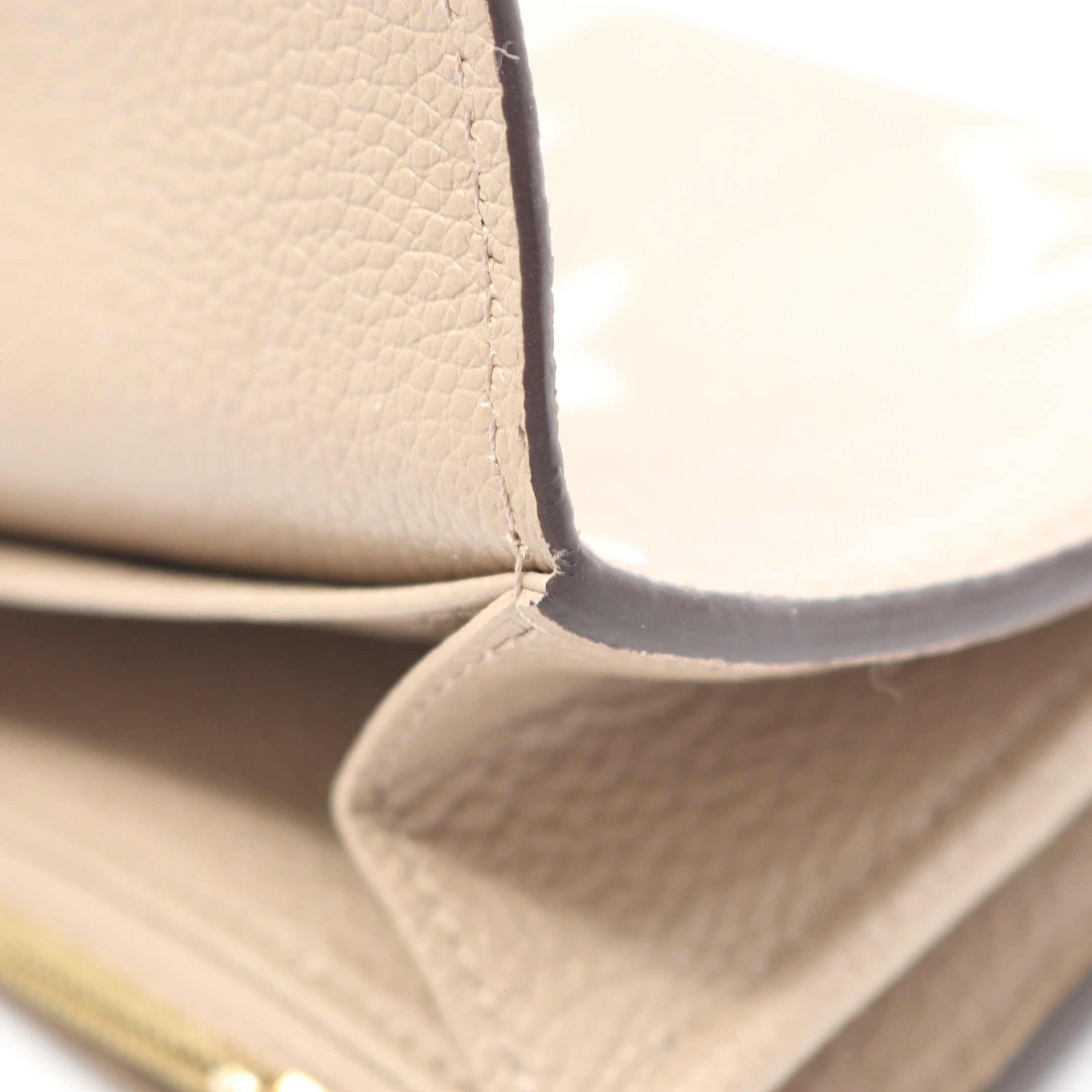 ポルトフォイユ サラ モノグラムアンプラント 二つ折り長財布 レザー