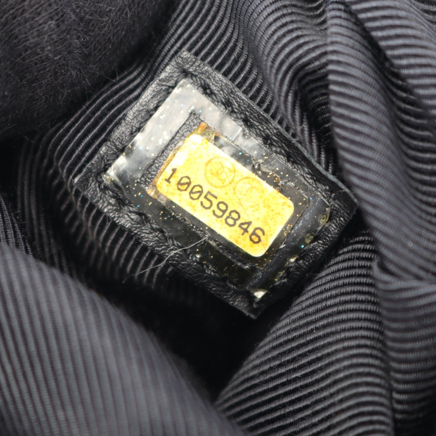 マトラッセ ハンドバッグ キャビアスキン ブラック ゴールド金具 シャネル バッグ CHANEL