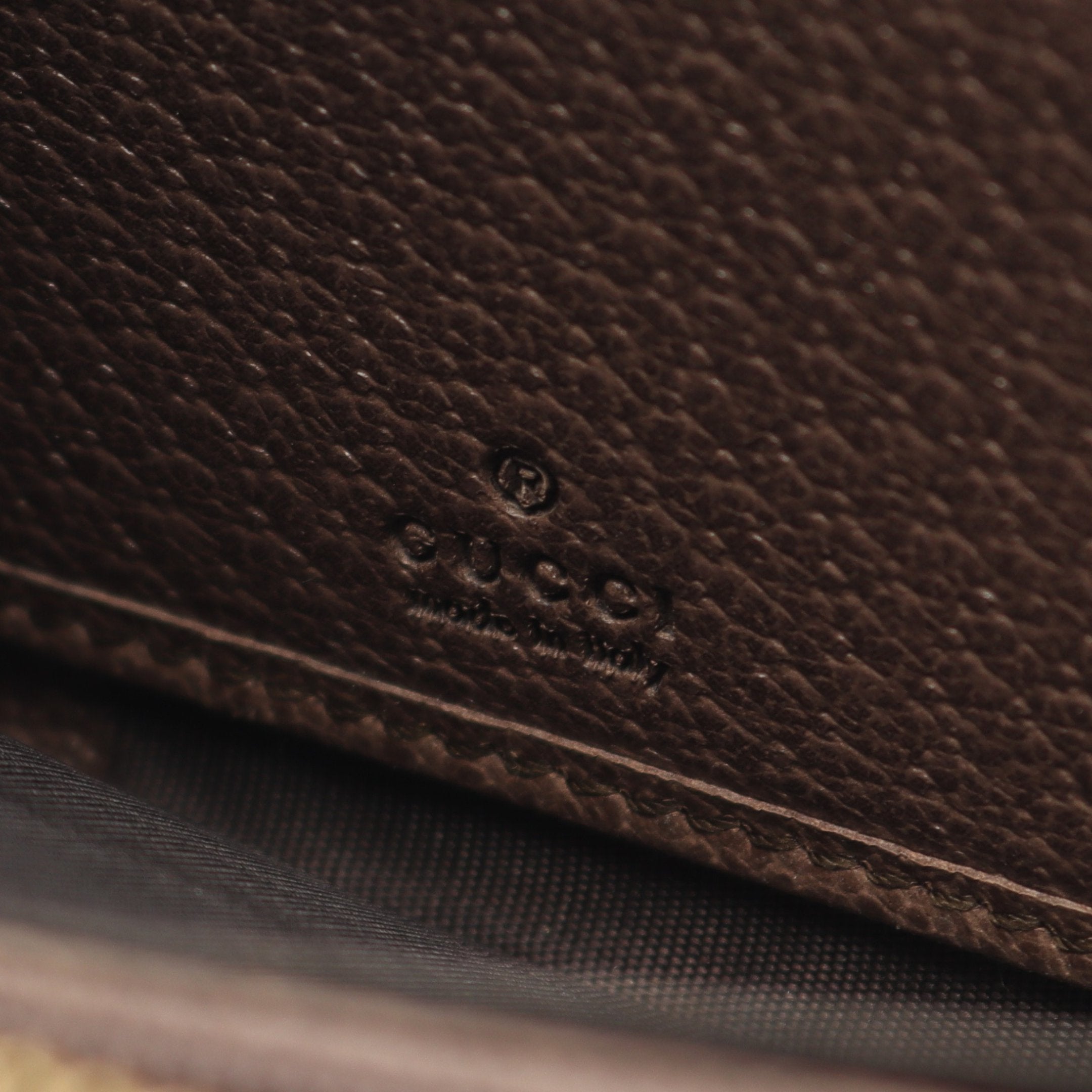 オフィディア GGスプリーム シェリーライン ラウンドファスナー長財布