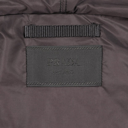 Re-Nylon ジップアップパーカー グラフィックプリント コットン オレンジ ブラック 三角プレート プラダ トップス PRADA