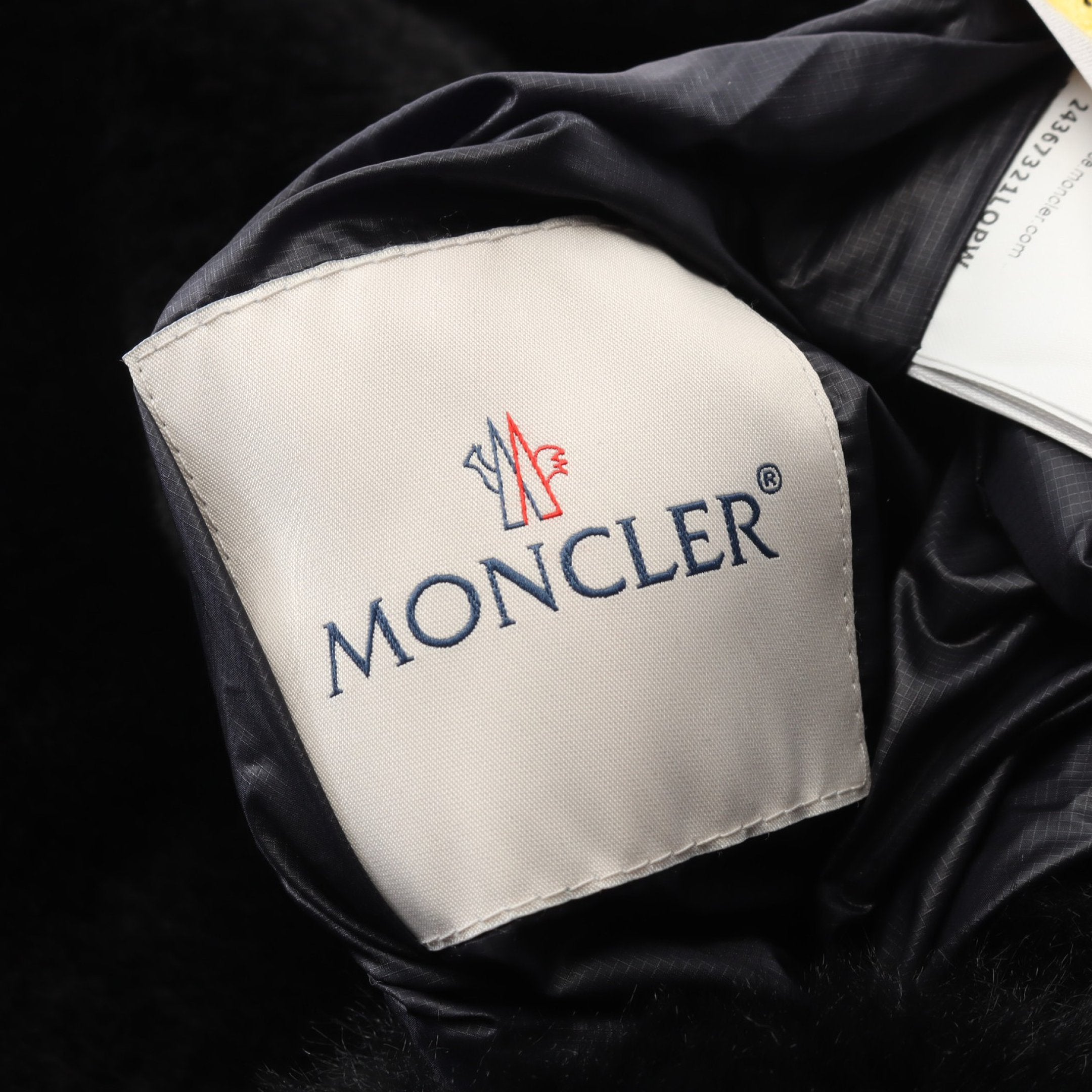 【限定】モンクレール ヒマラヤ マットネイビー 楽天市場】【アウトレット】【ラスト1点】モンクレール MONCLER ダウン