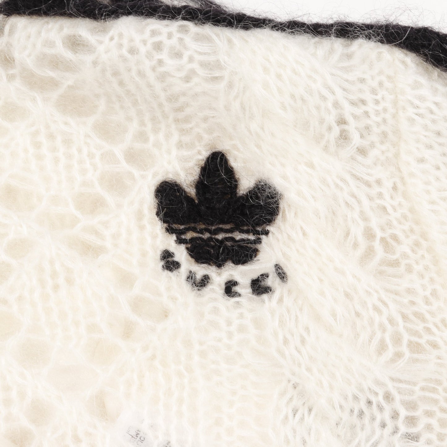 GUCCI × adidas ニット タートルネック モヘヤ ナイロン ウール アイボリー ブラック グッチ トップス GUCCI