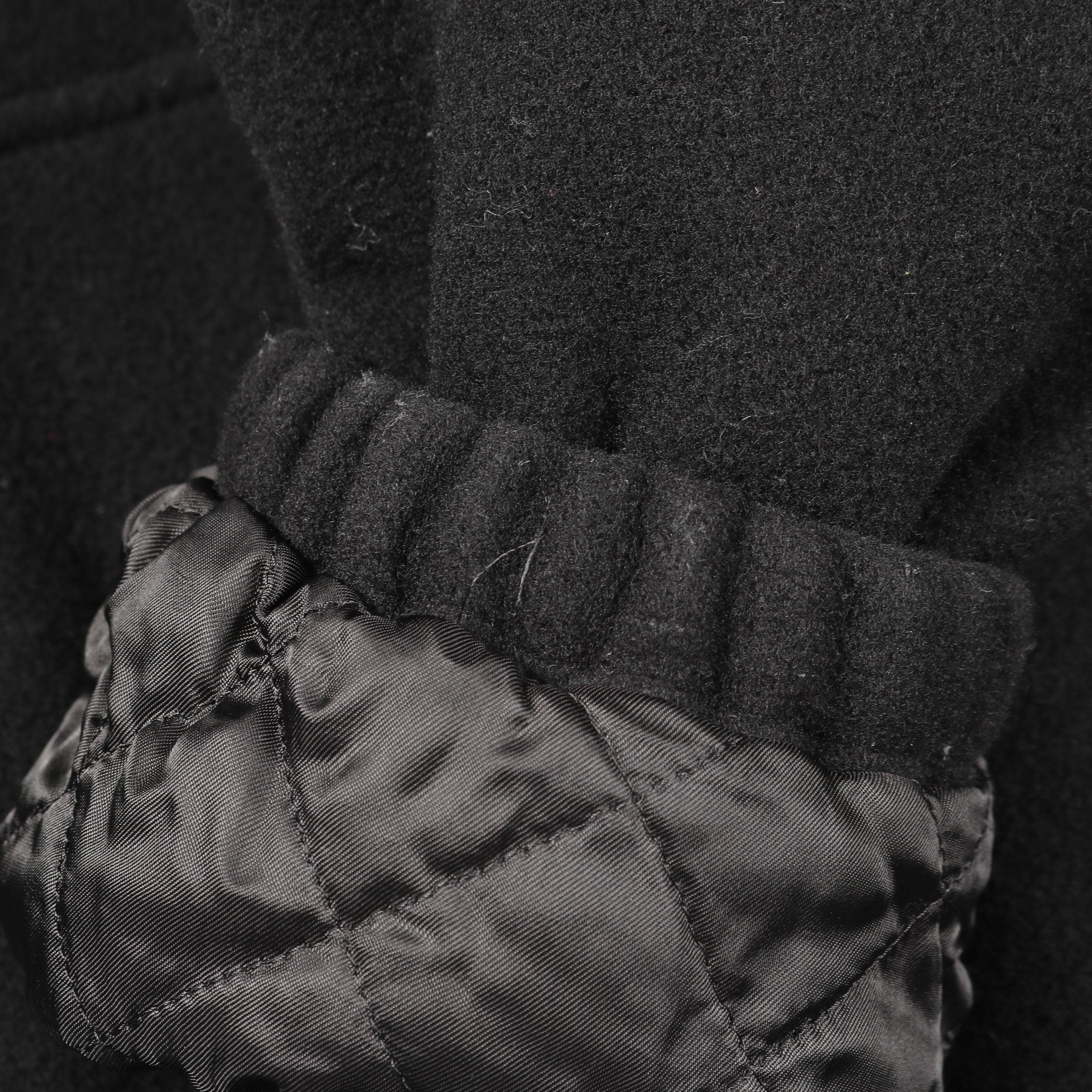 美品✨希少✨バレンシアガ ダッフルコート ロゴ デムナ ブラック 中綿 16AW 美品✨希少✨バレンシアガ ダッフルコート ロゴ デムナ ブラック