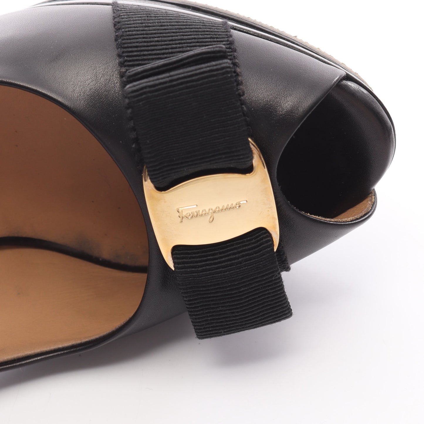 ヴァラリボン オープントゥ パンプス レザー ブラック サルヴァトーレフェラガモ シューズ Salvatore Ferragamo