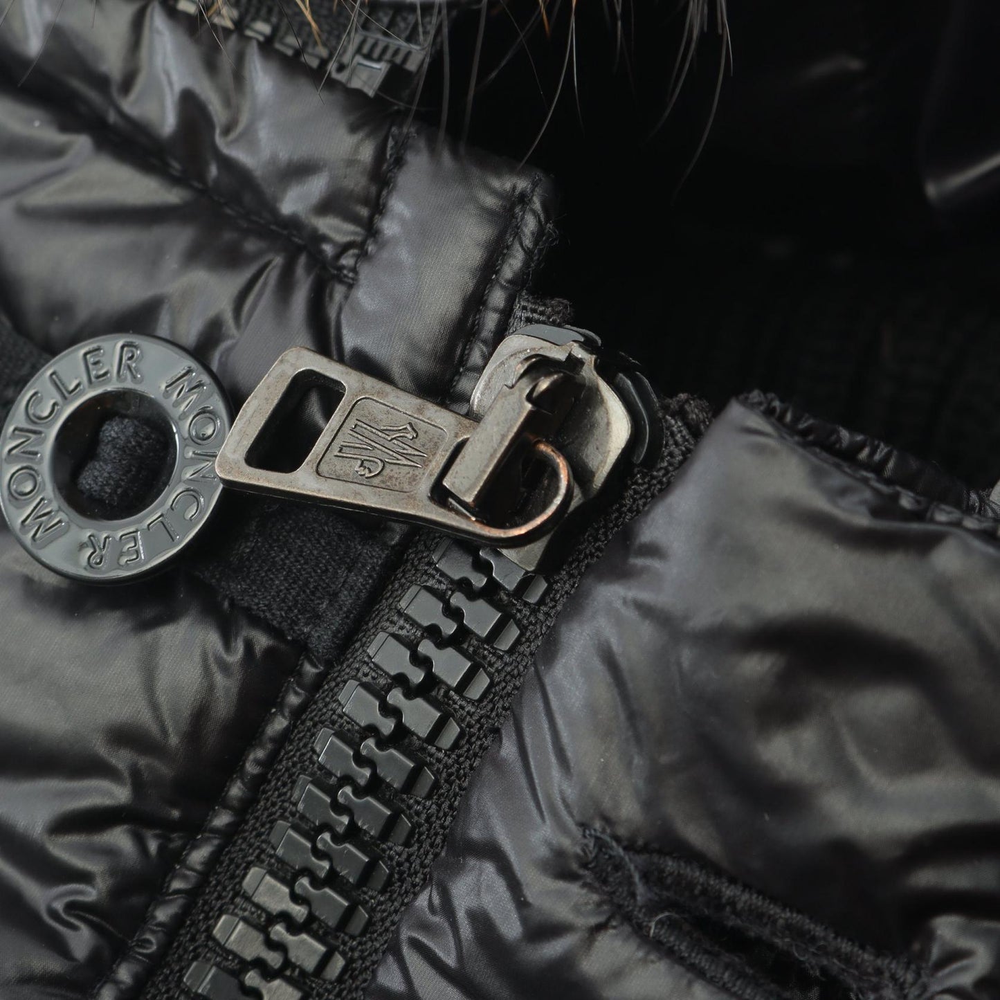 HUBERT ダウンジャケット ナイロン ブラック モンクレール アウター MONCLER