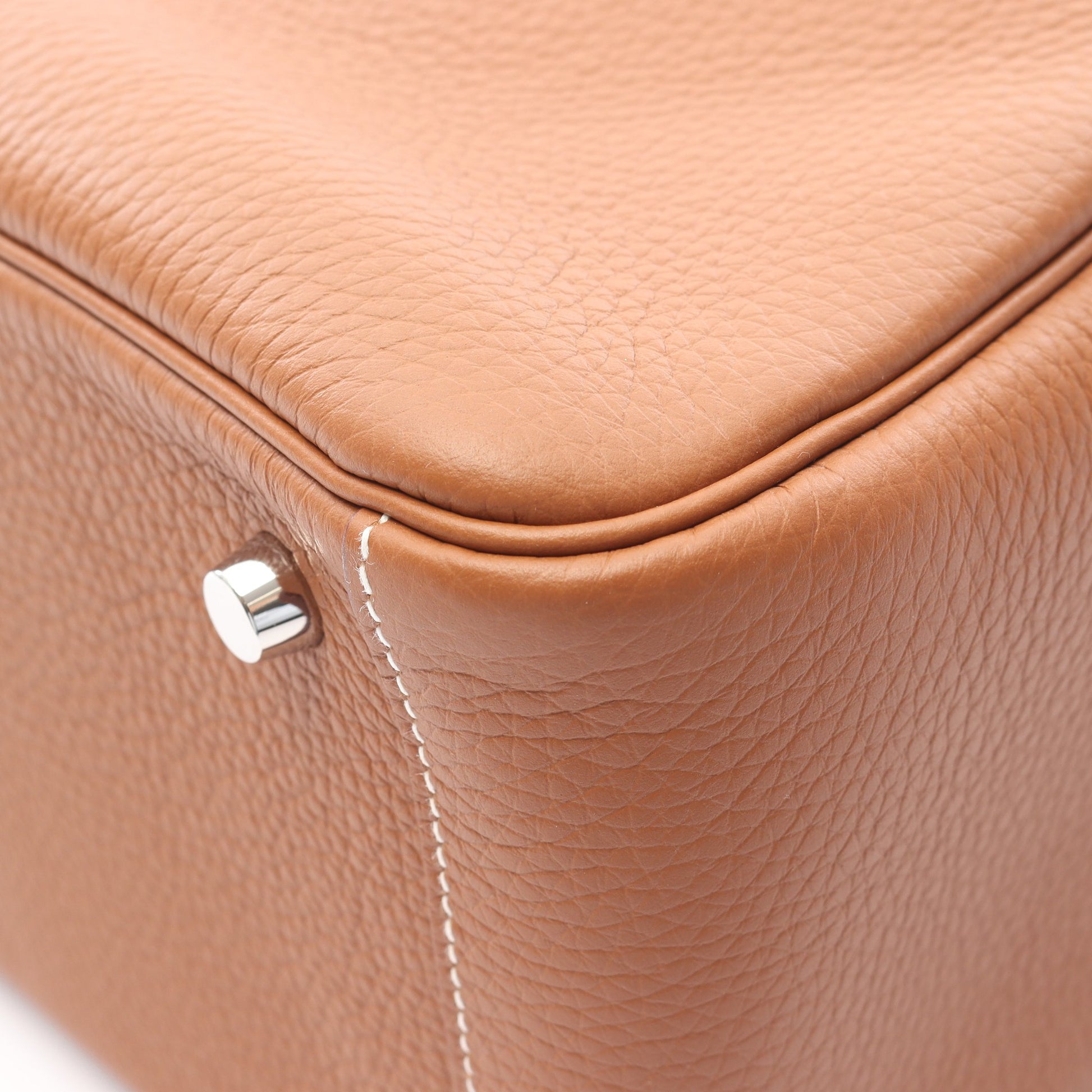 リンディ26 ゴールド ショルダーバッグ トリヨンクレマンス ブラウン シルバー金具 B刻印 エルメス バッグ HERMES