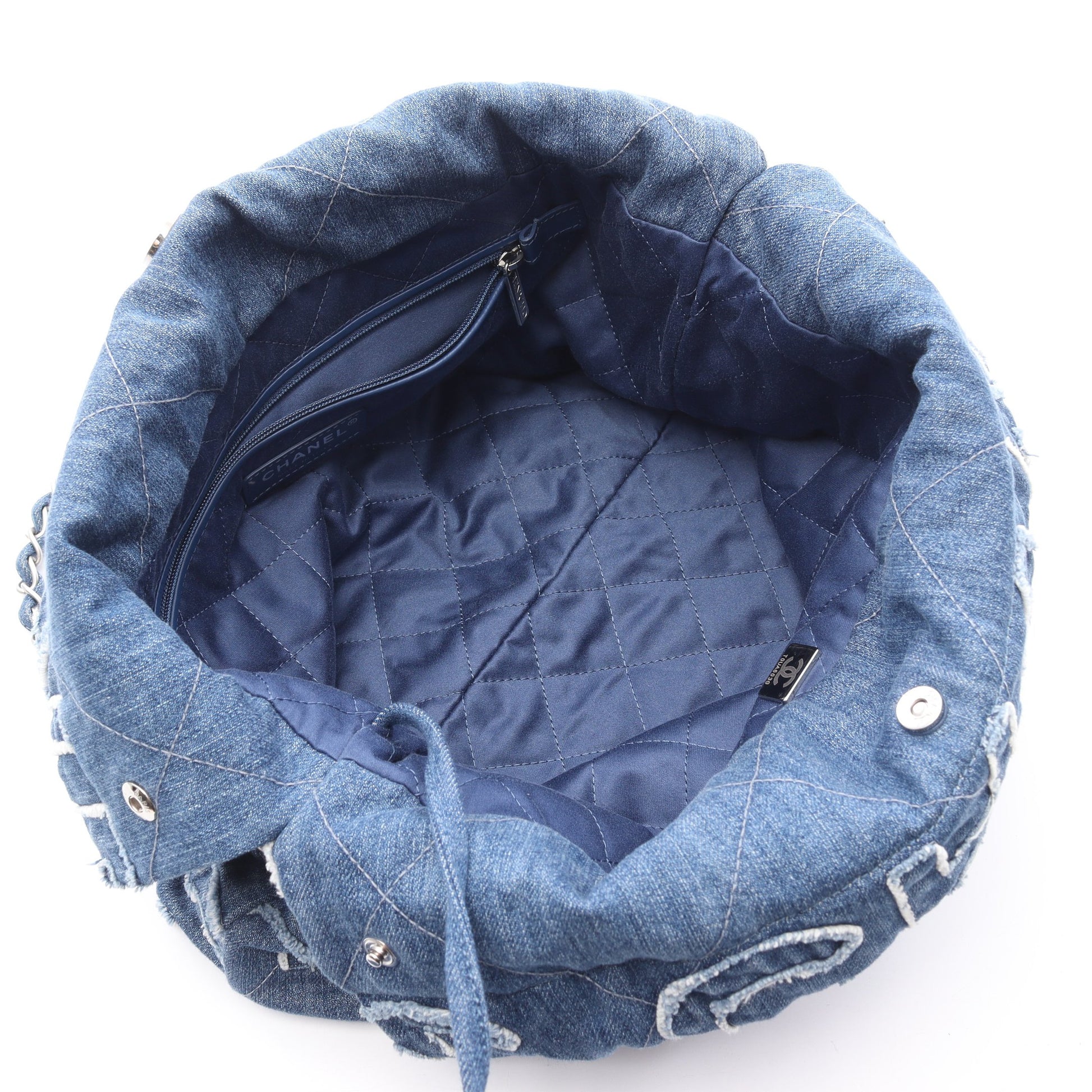 シャネル22 スモール チェーンショルダーバッグ デニム ブルー シルバー金具 シャネル バッグ CHANEL