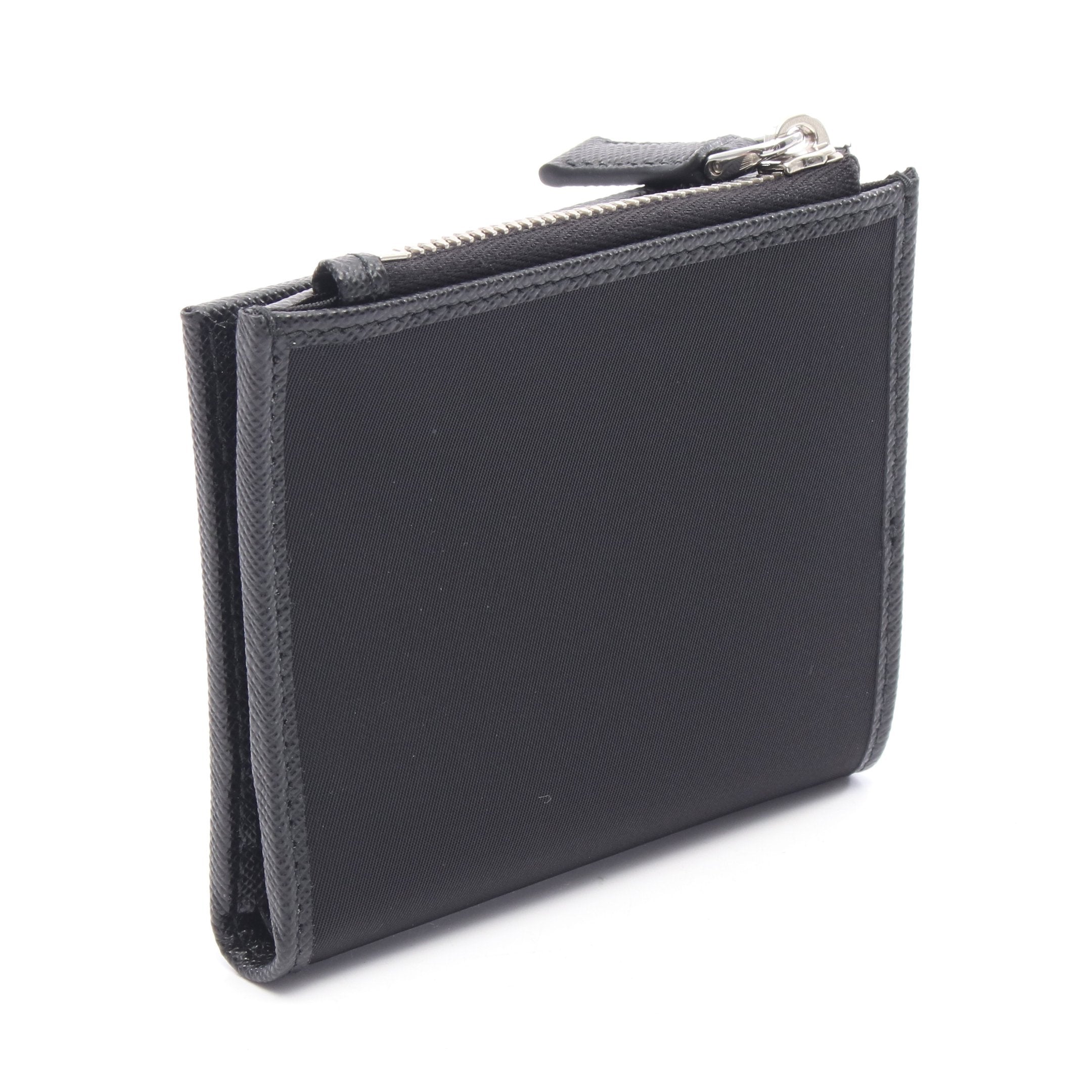 PRADA ブラック ナイロン 二つ折り財布 PRADA 