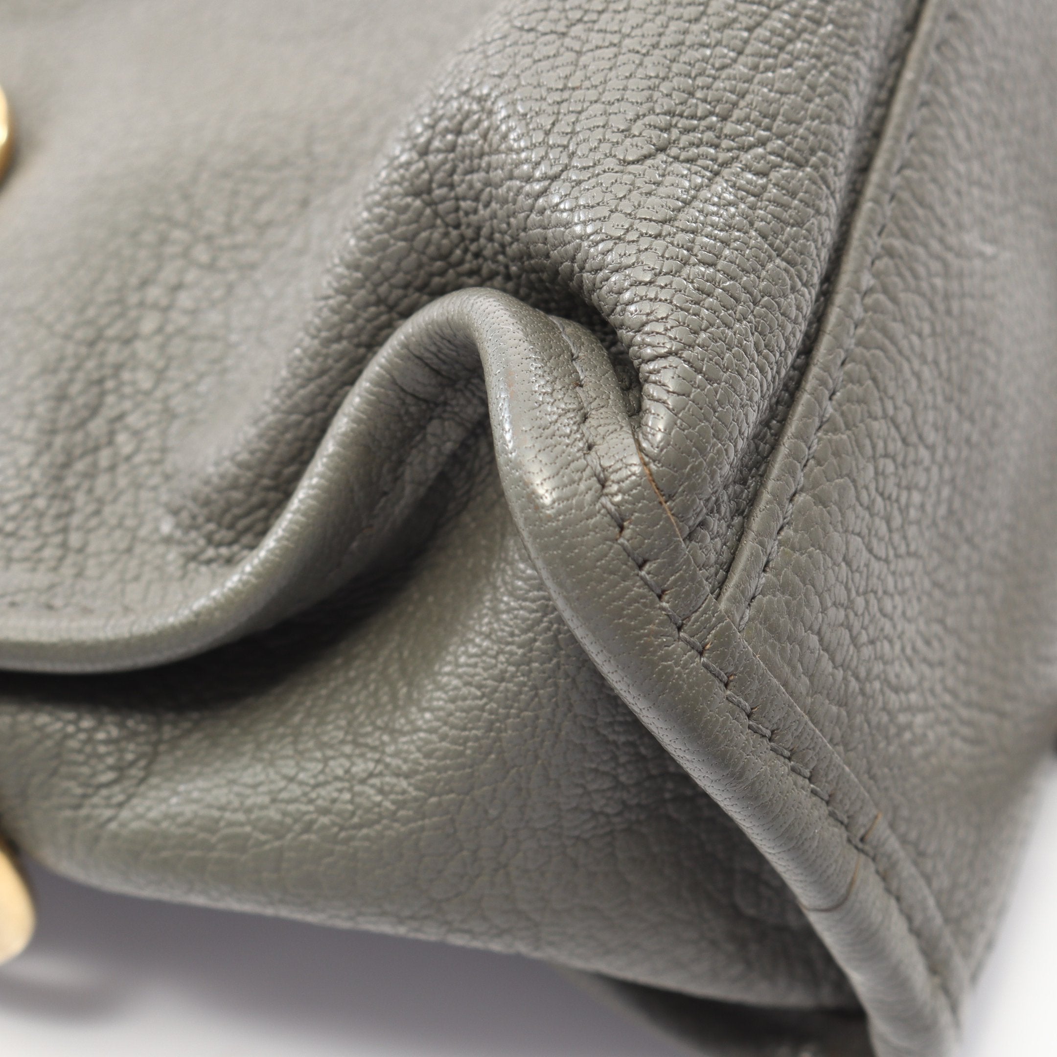 クラシック メタリック エッジ ミニ シティ ハンドバッグ レザー