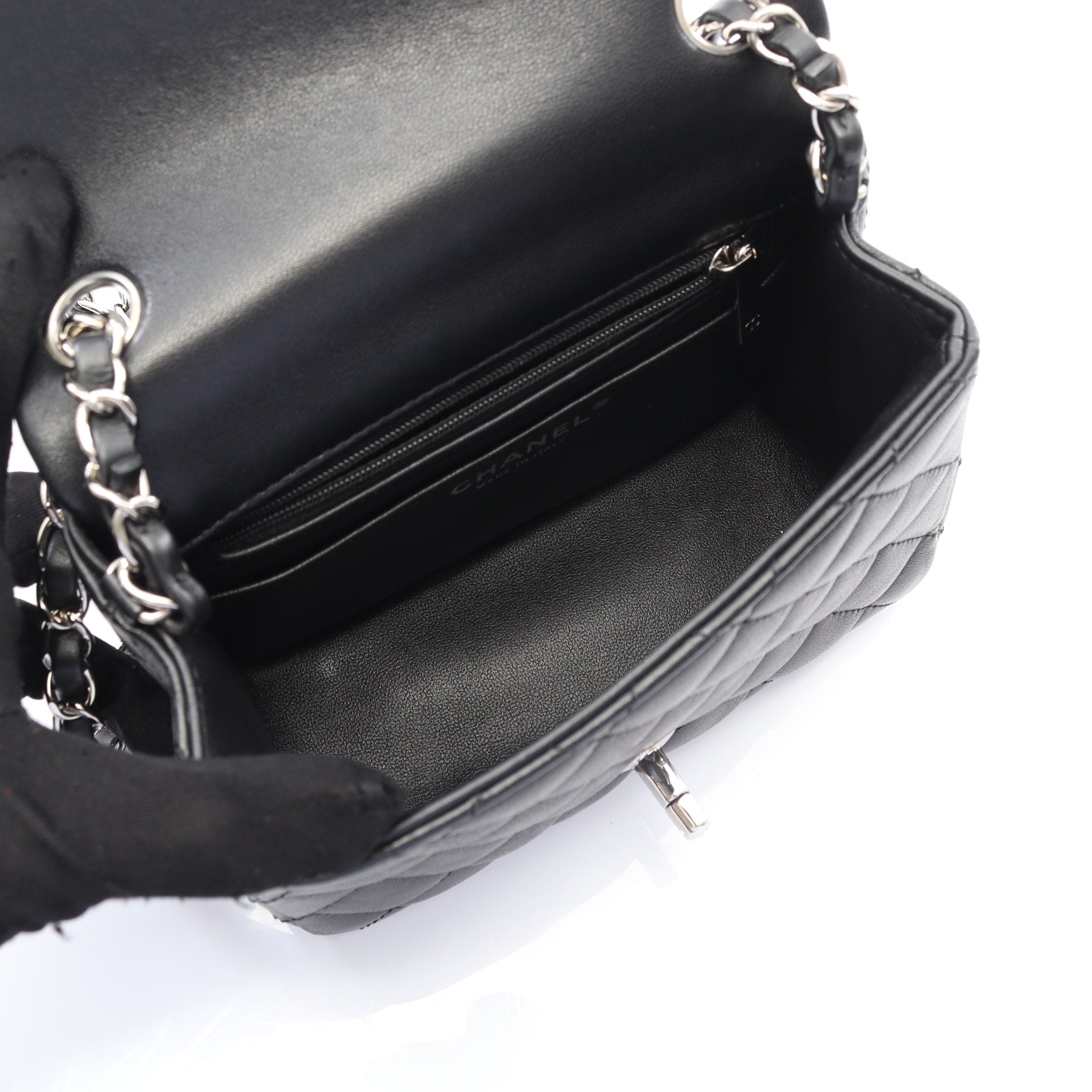 ミニマトラッセ チェーンショルダーバッグ ラムスキン ブラック