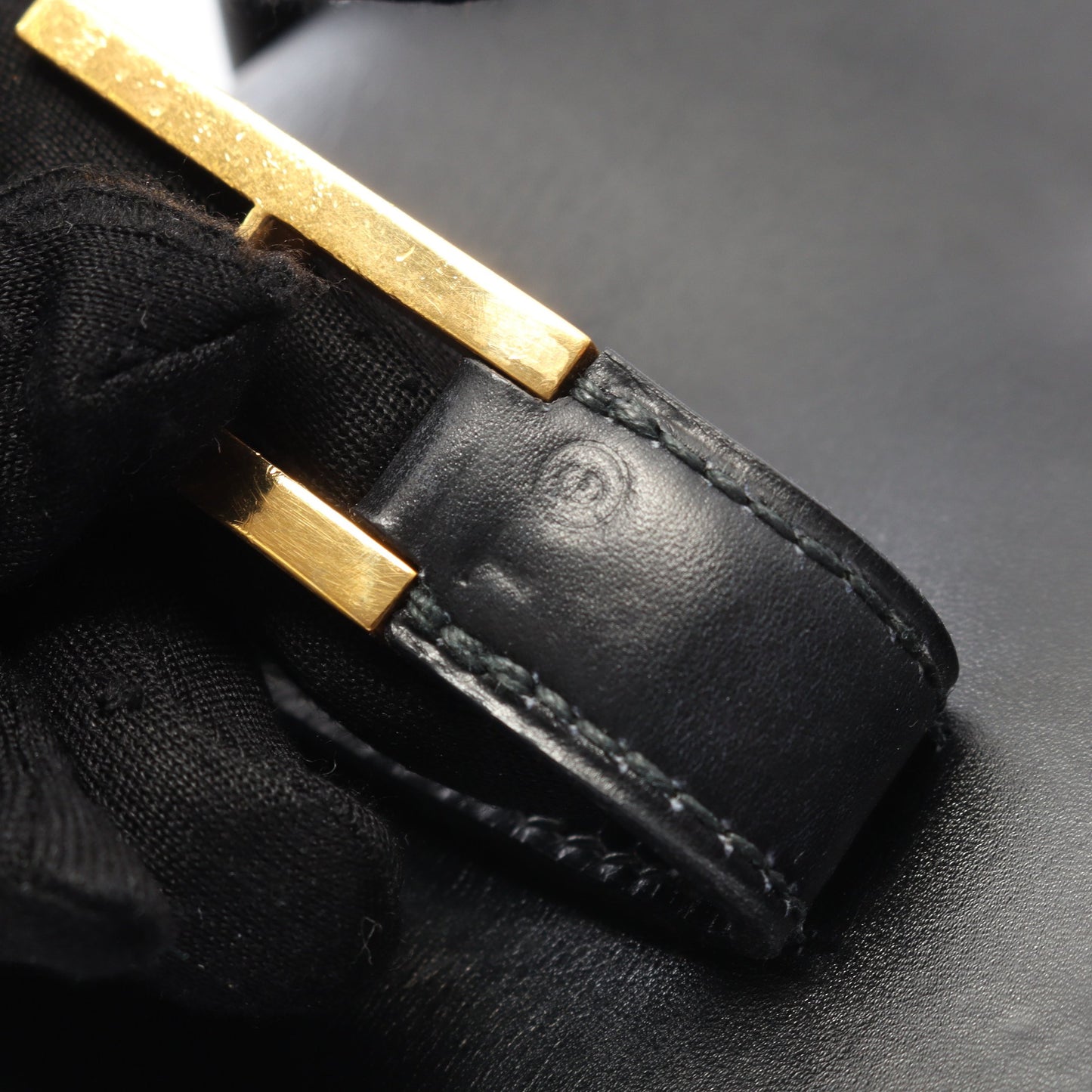 ドラッグ30 ハンドバッグ ボックスカーフ ブラック ゴールド金具 ○G刻印 エルメス バッグ HERMES