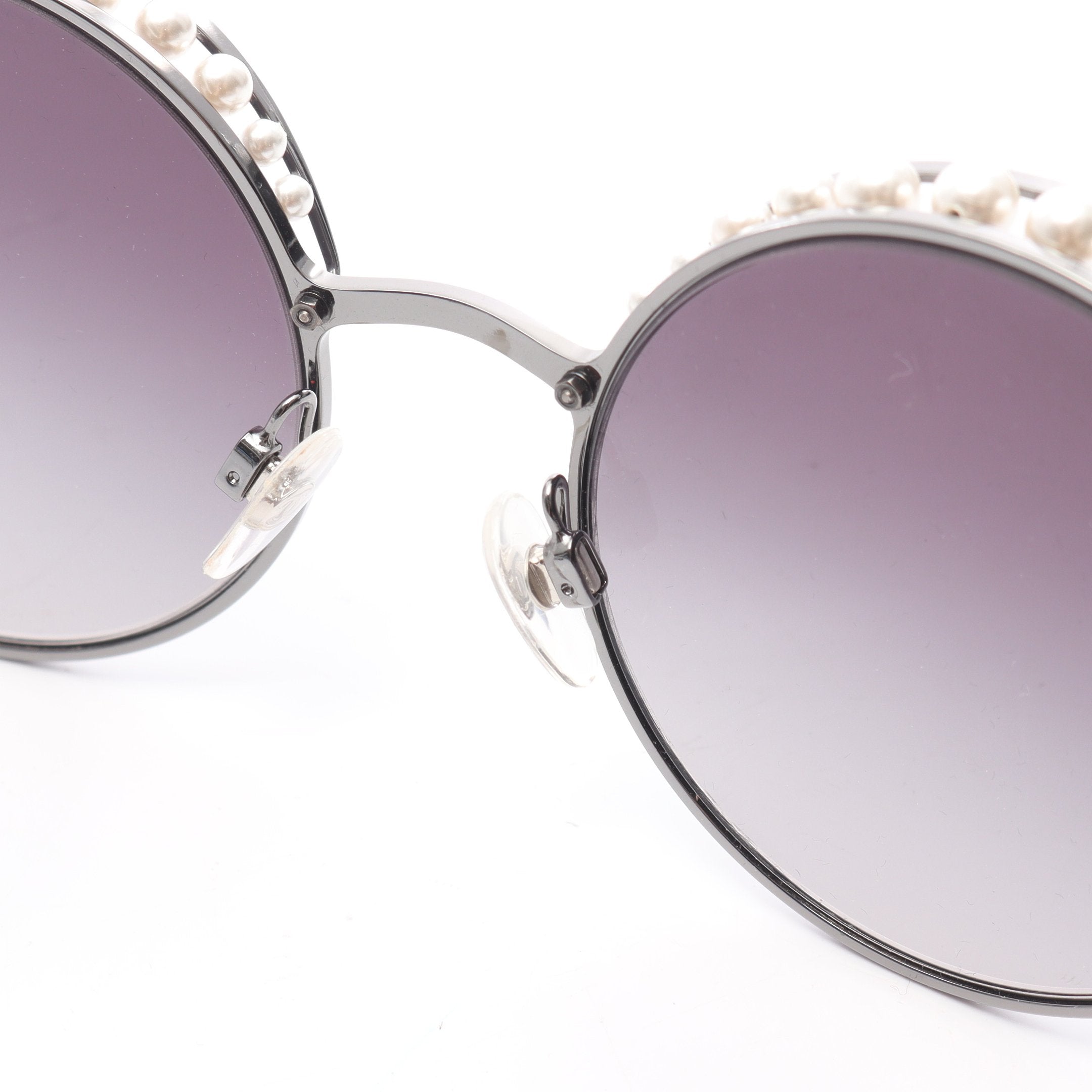 ココマーク ラウンド サングラス フェイクパール ブラック