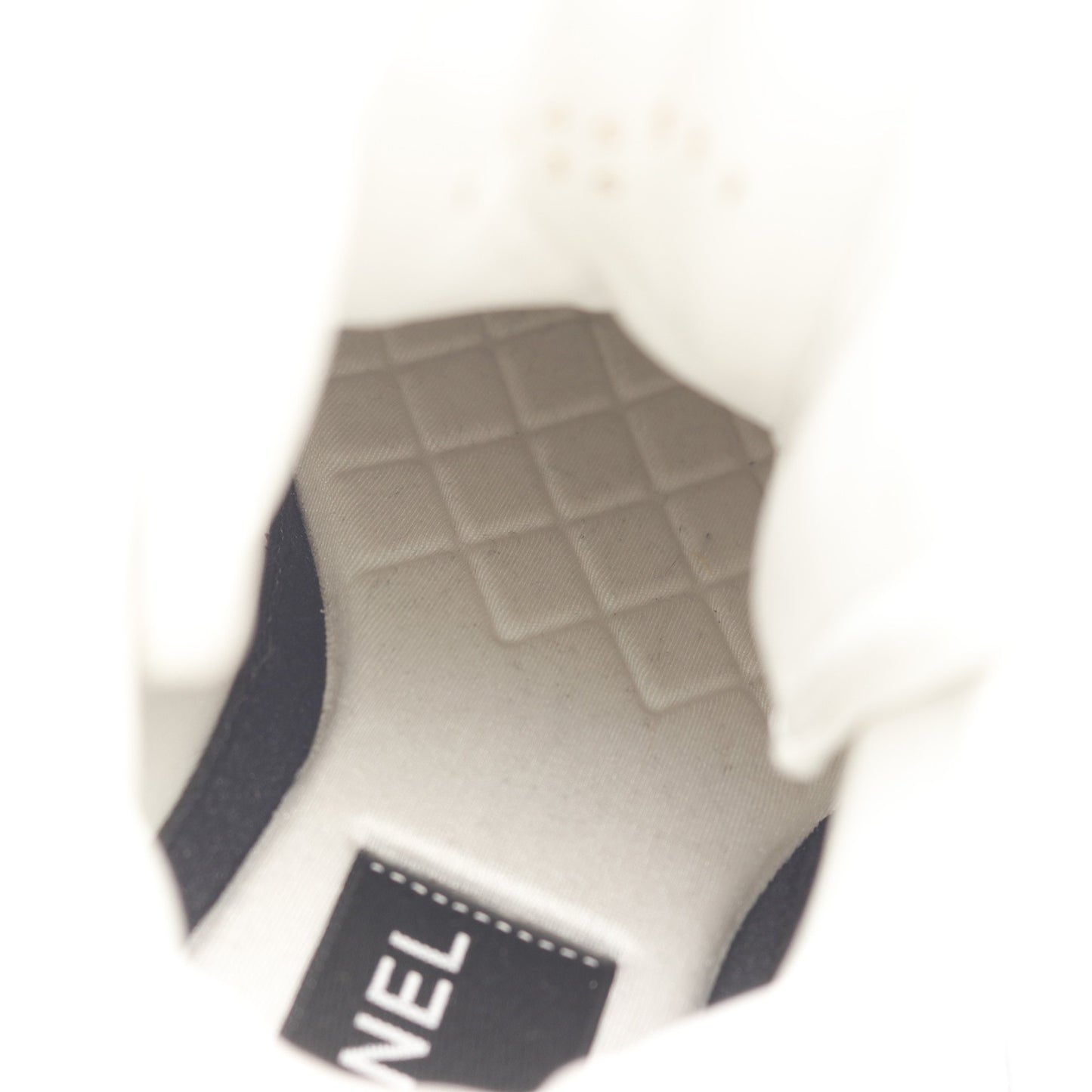 ココマーク ハイカットスニーカー ファブリック ヌバック ホワイト シャネル シューズ CHANEL