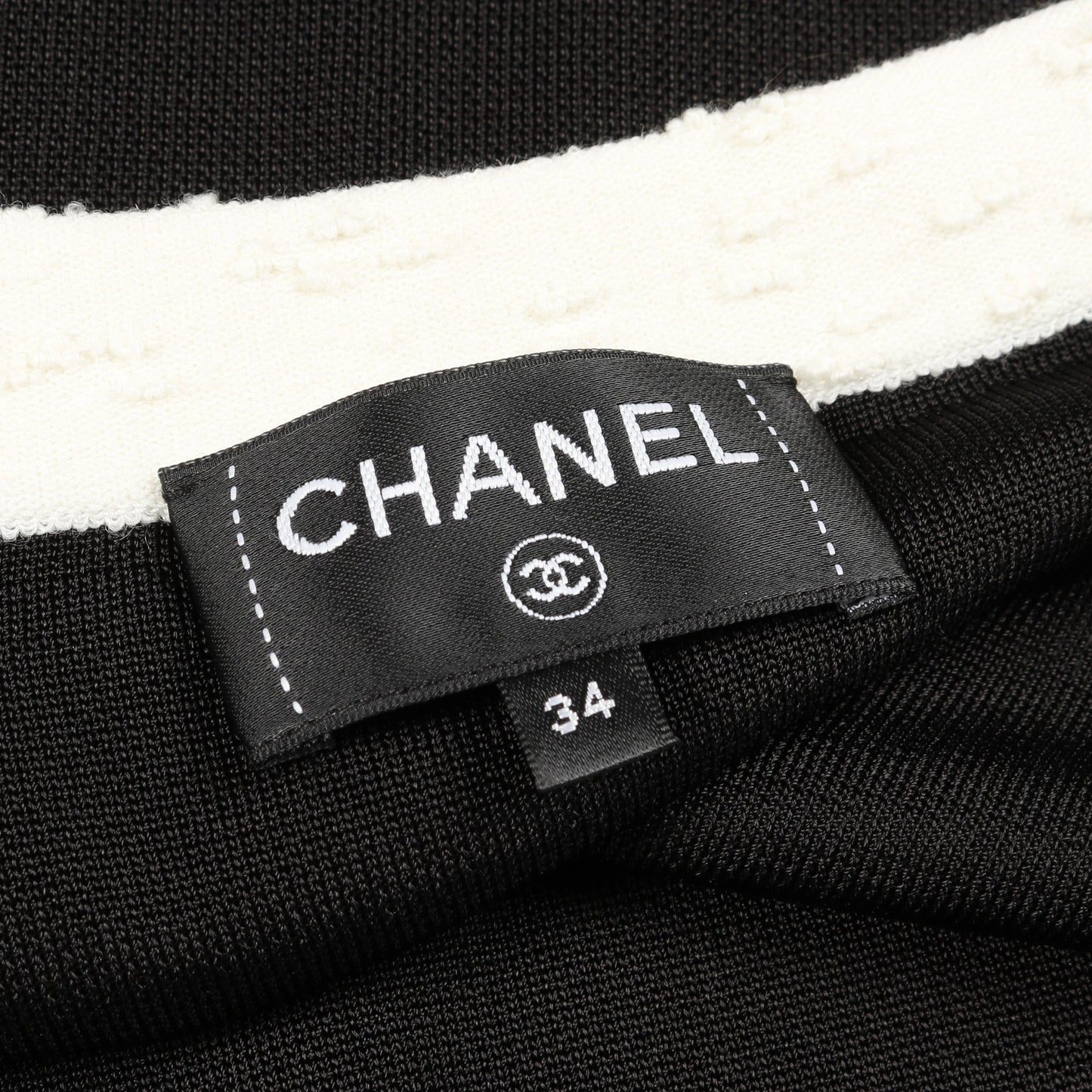 ココマークボタン カーディガン ビスコース ブラック ホワイト シャネル トップス CHANEL