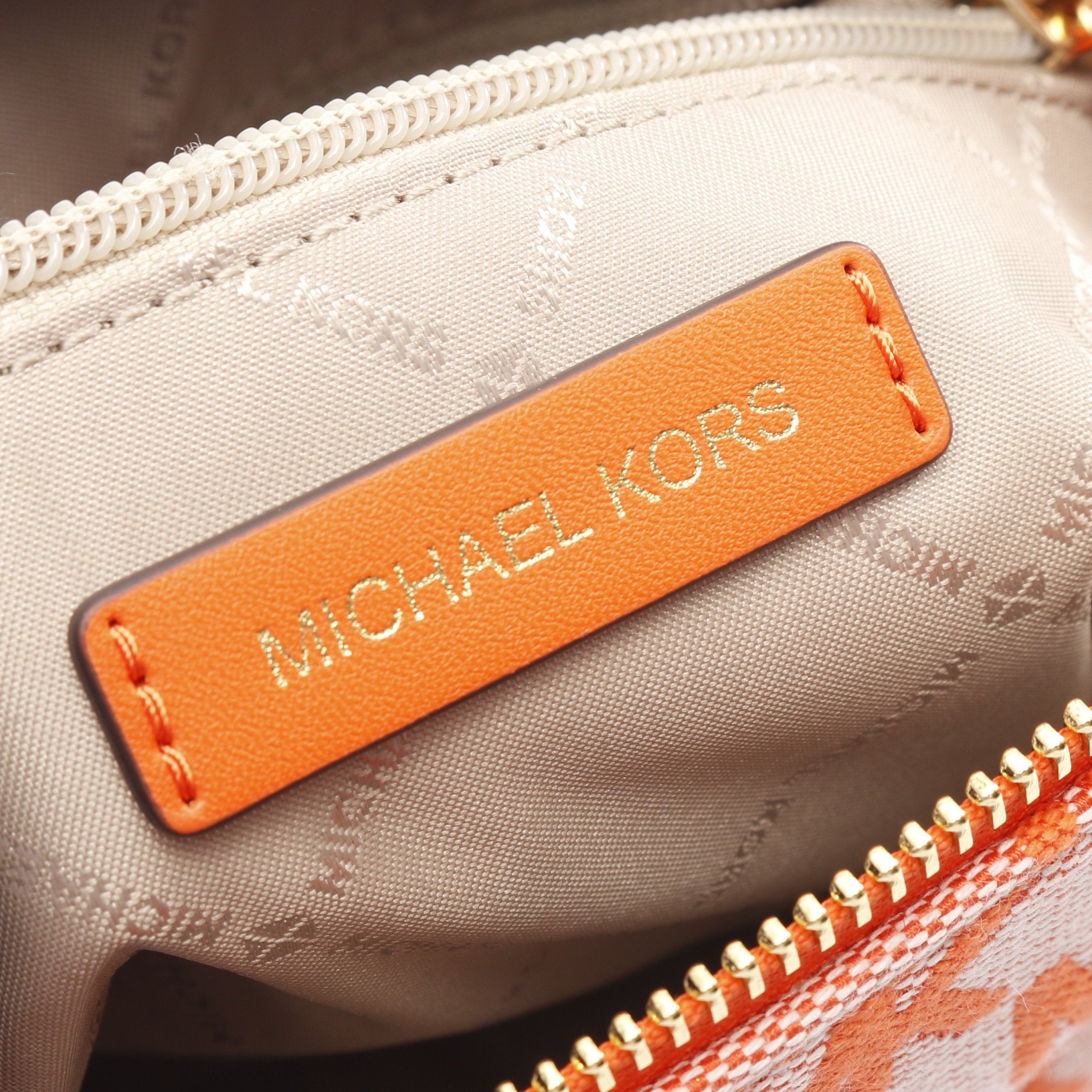 【新品未使用】マイケルコース　スニーカー　オレンジ　ロゴ入り　定価44000円 MICHAEL KORS（マイケルコース） スニーカー ROMEY エンブリッシュ