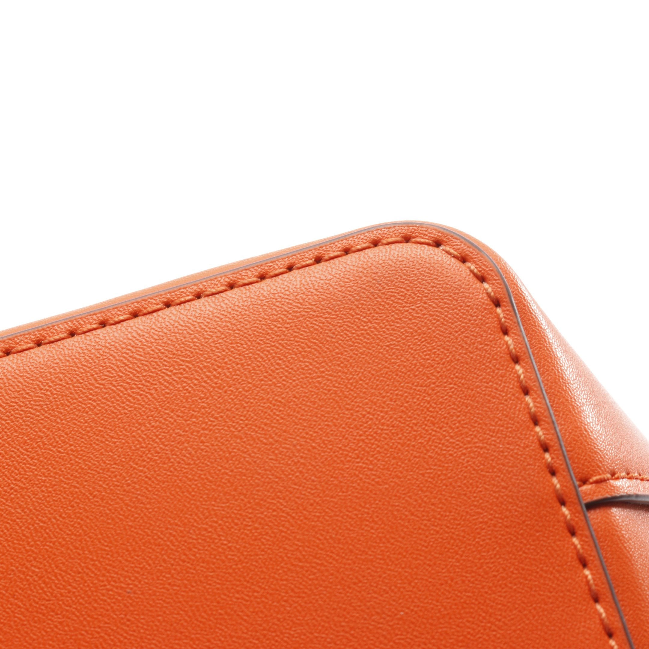 ハイド シグネチャー スモール サッチェル クロスボディ ハンドバッグ