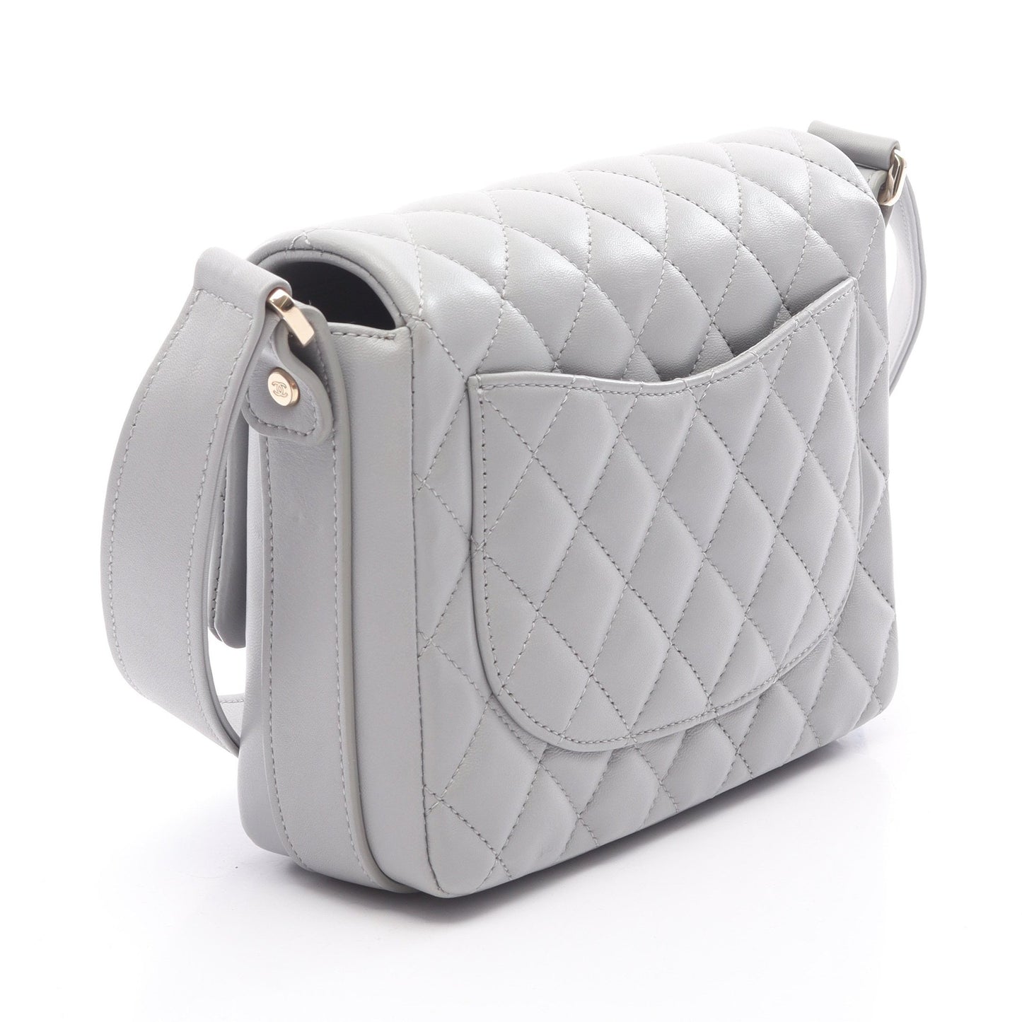 マトラッセ ショルダーバッグ ラムスキン グレー シルバー金具 シャネル バッグ CHANEL