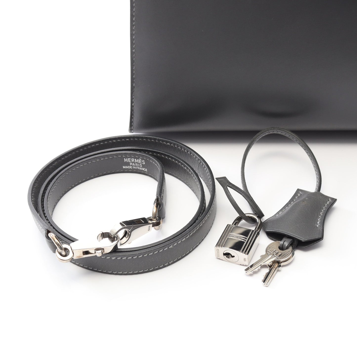 ケリー32 グラファイト ハンドバッグ ボックスカーフ グレー シルバー金具 外縫い 2WAY □D刻印 バッグ HERMES