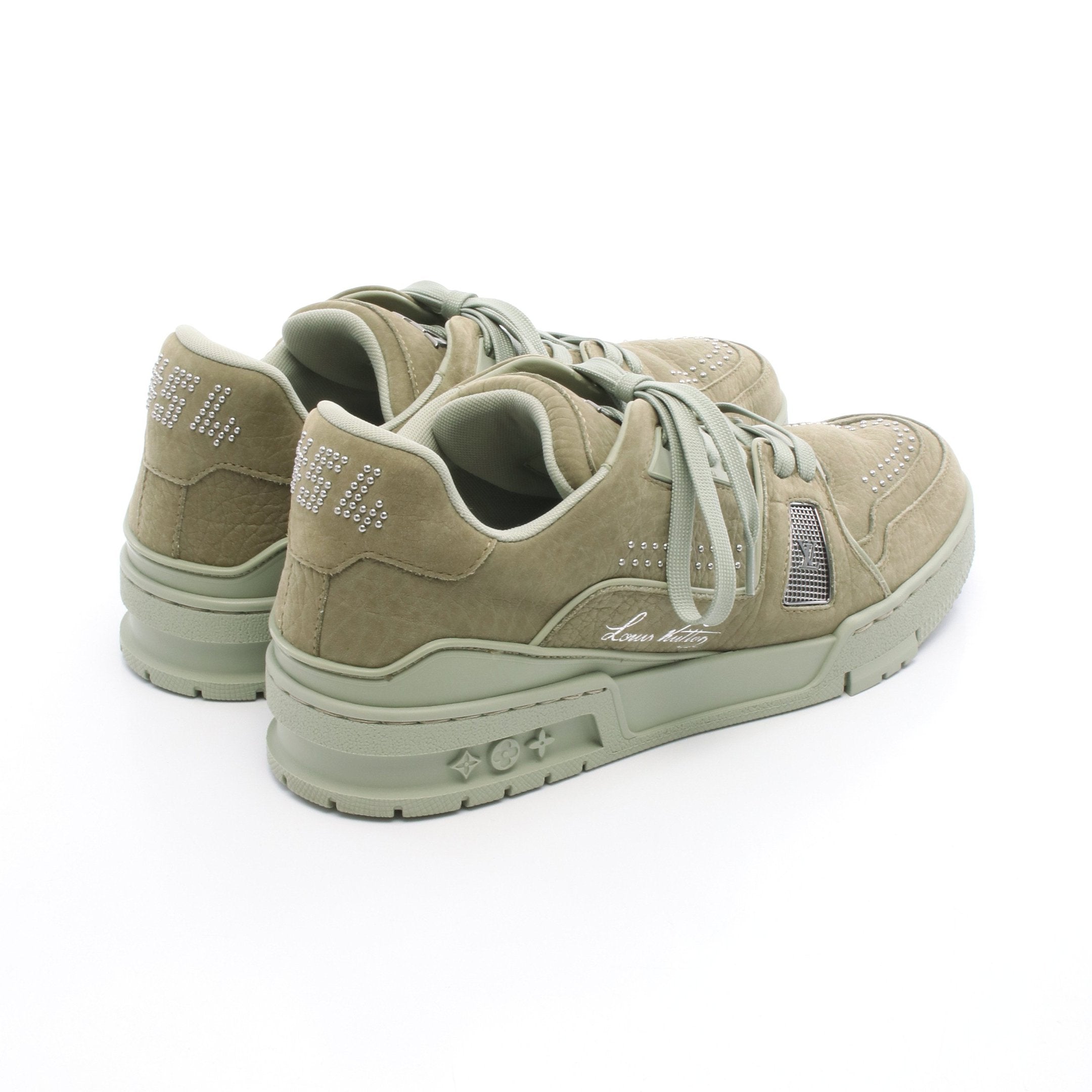LVトレイナーライン スニーカー レザー ライトグリーン スタッズ ルイ