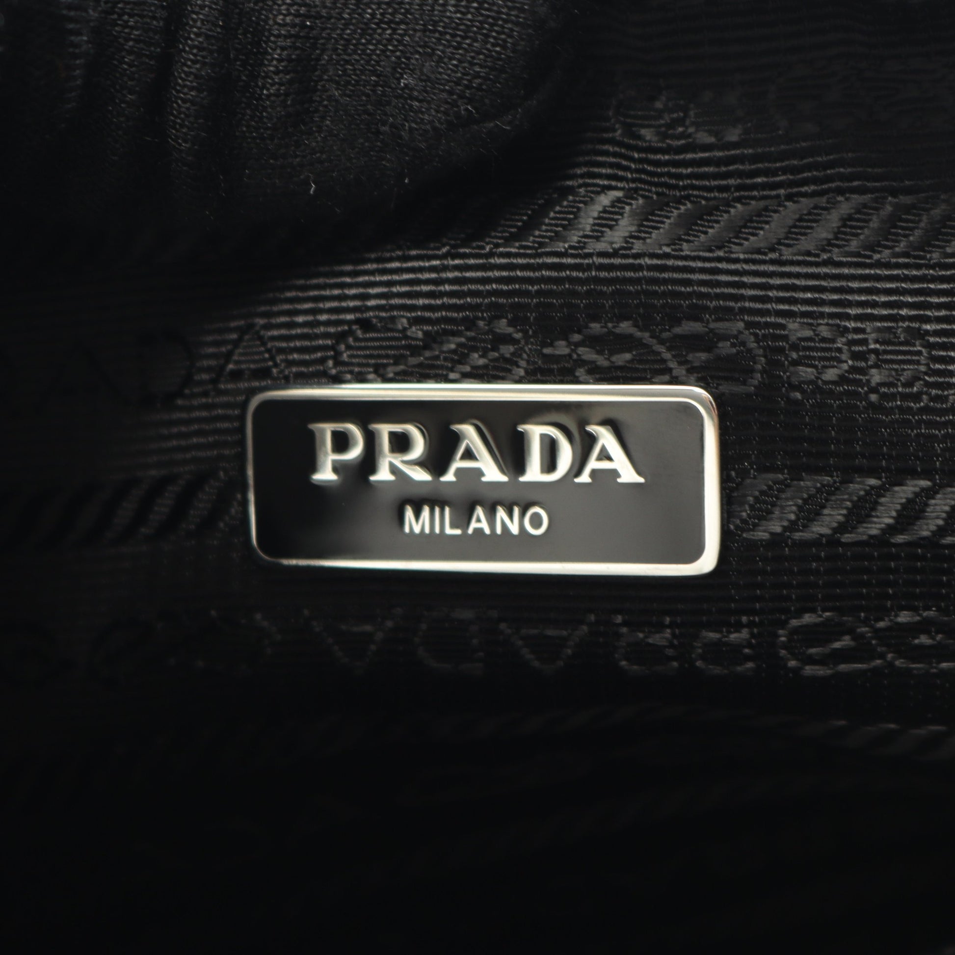 Re-Edition 2000 ミニバッグ ハンドバッグ ナイロン ブラック プラダ バッグ PRADA