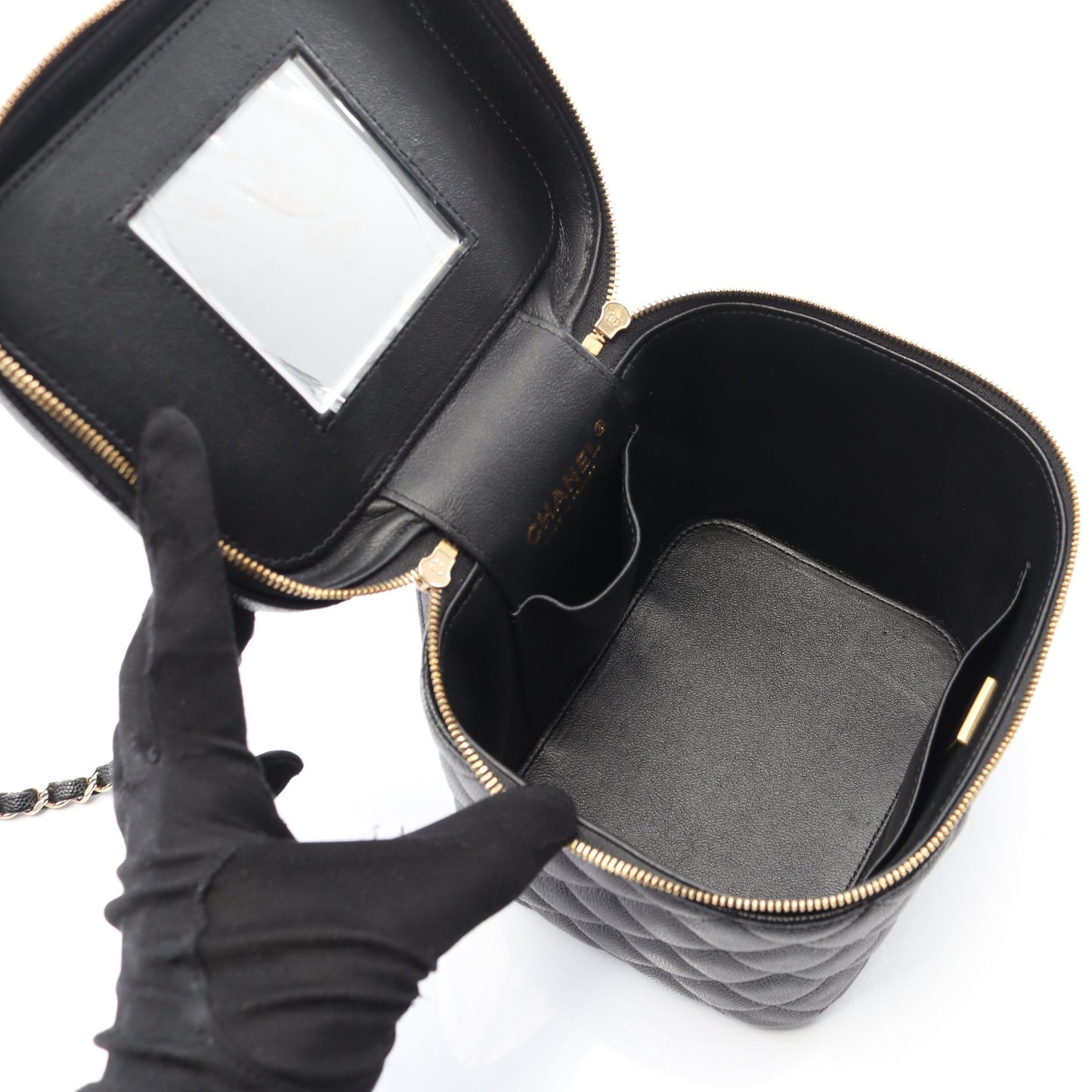 マトラッセ チェーンショルダーバッグ キャビアスキン ブラック ゴールド金具 2WAY シャネル バッグ CHANEL