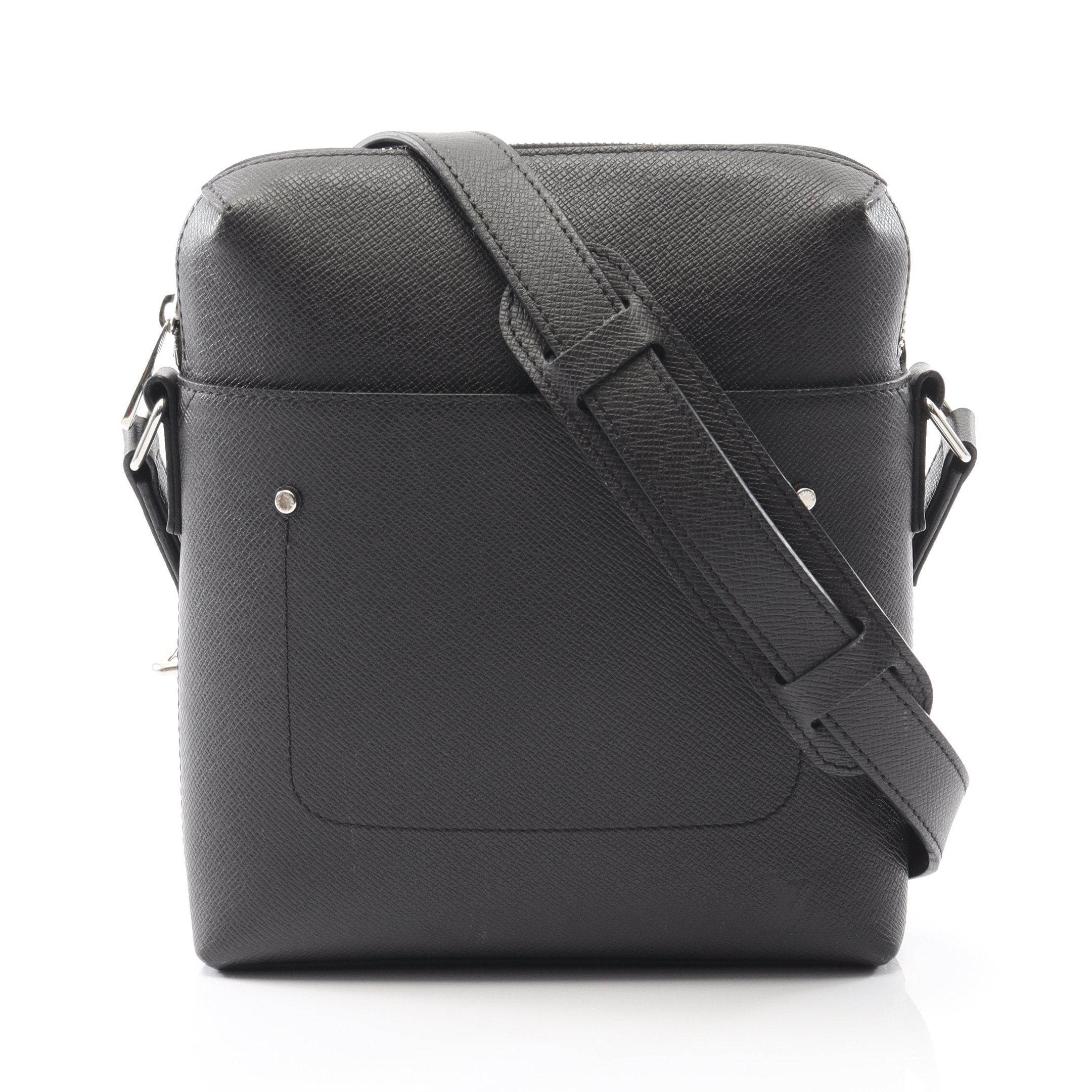 【美品】ルイヴィトン ショルダーバッグ タイガ ブラック SP1021 メンズ LOUIS VUITTON ルイヴィトンタイガショルダーバッグ黒