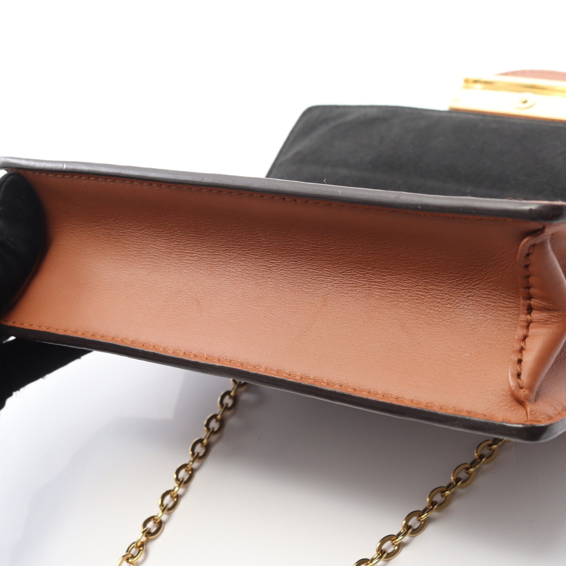 ポルトフォイユ ドーフィーヌ モノグラムリバース チェーンウォレット PVC レザー ブラウン ベージュ ルイヴィトン バッグ LOUIS VUITTON
