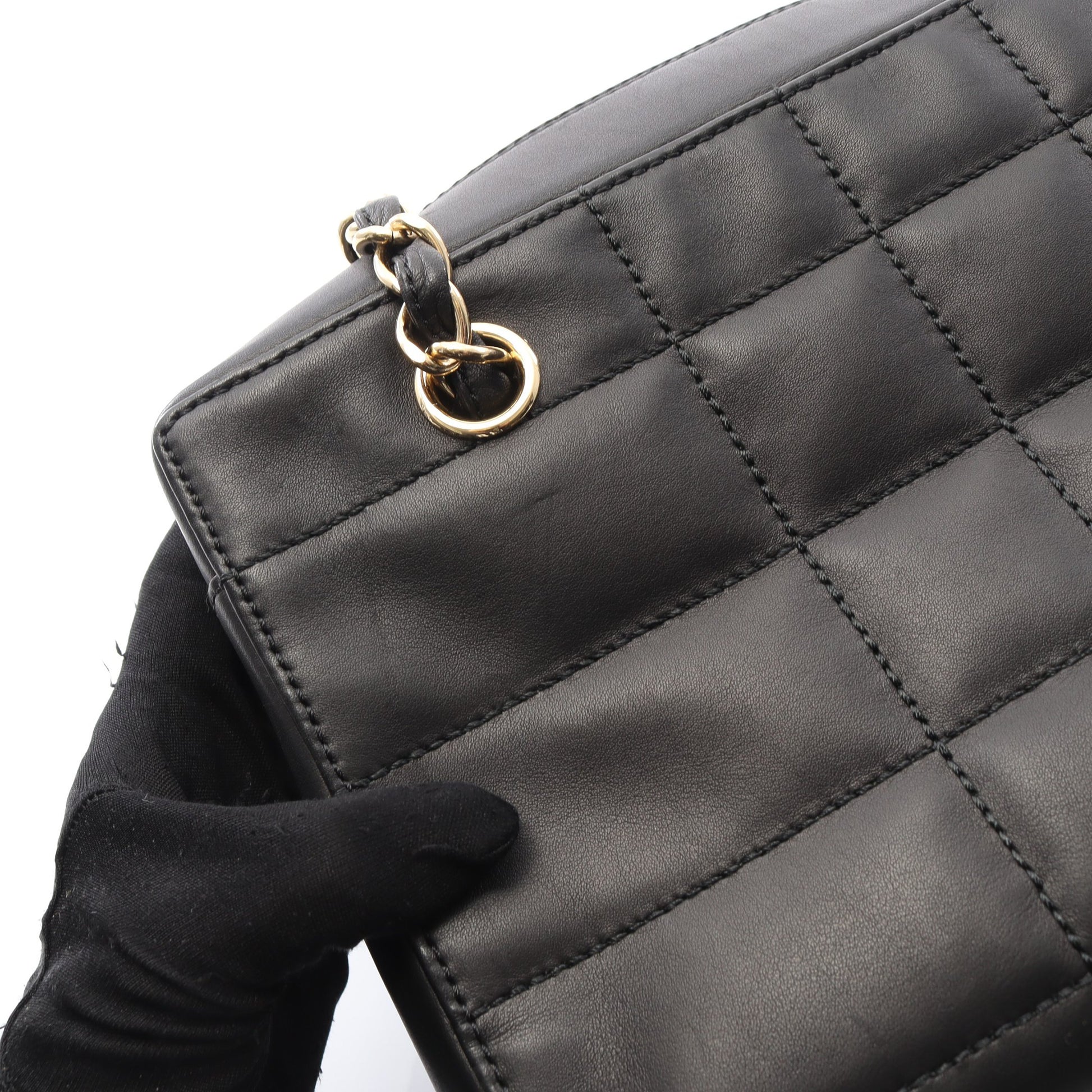 チョコバー チェーンショルダーバッグ レザー ブラック ゴールド金具 シャネル バッグ CHANEL
