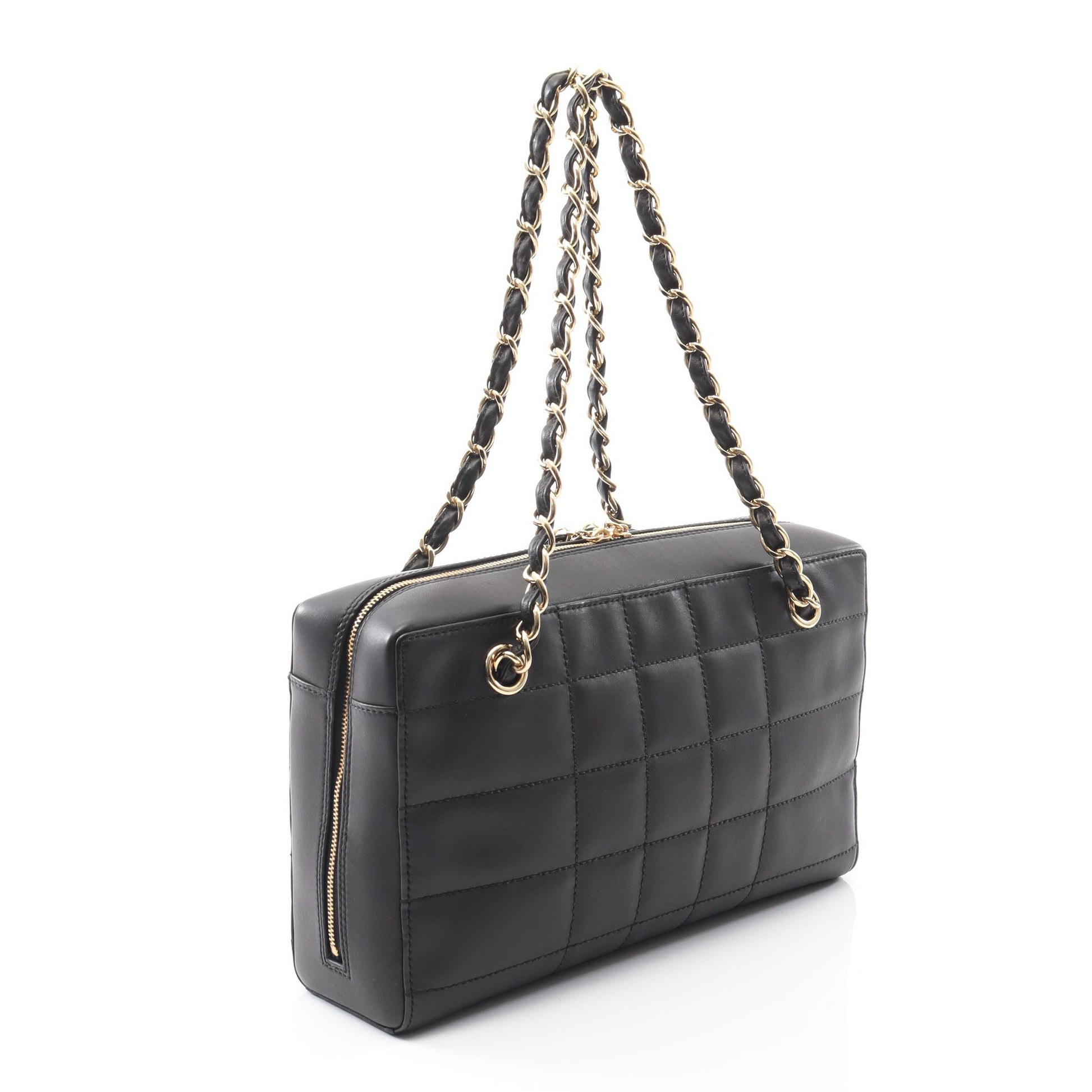 チョコバー チェーンショルダーバッグ レザー ブラック ゴールド金具 シャネル バッグ CHANEL