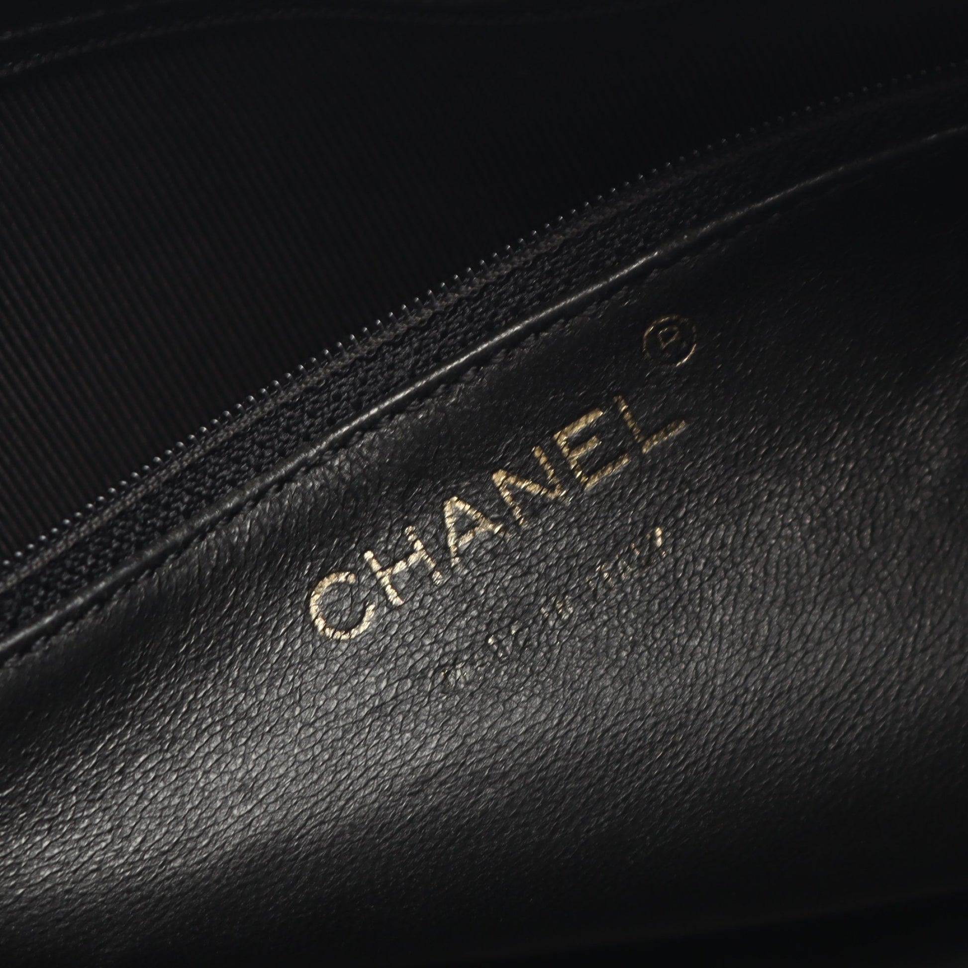 チョコバー チェーンショルダーバッグ レザー ブラック ゴールド金具 シャネル バッグ CHANEL