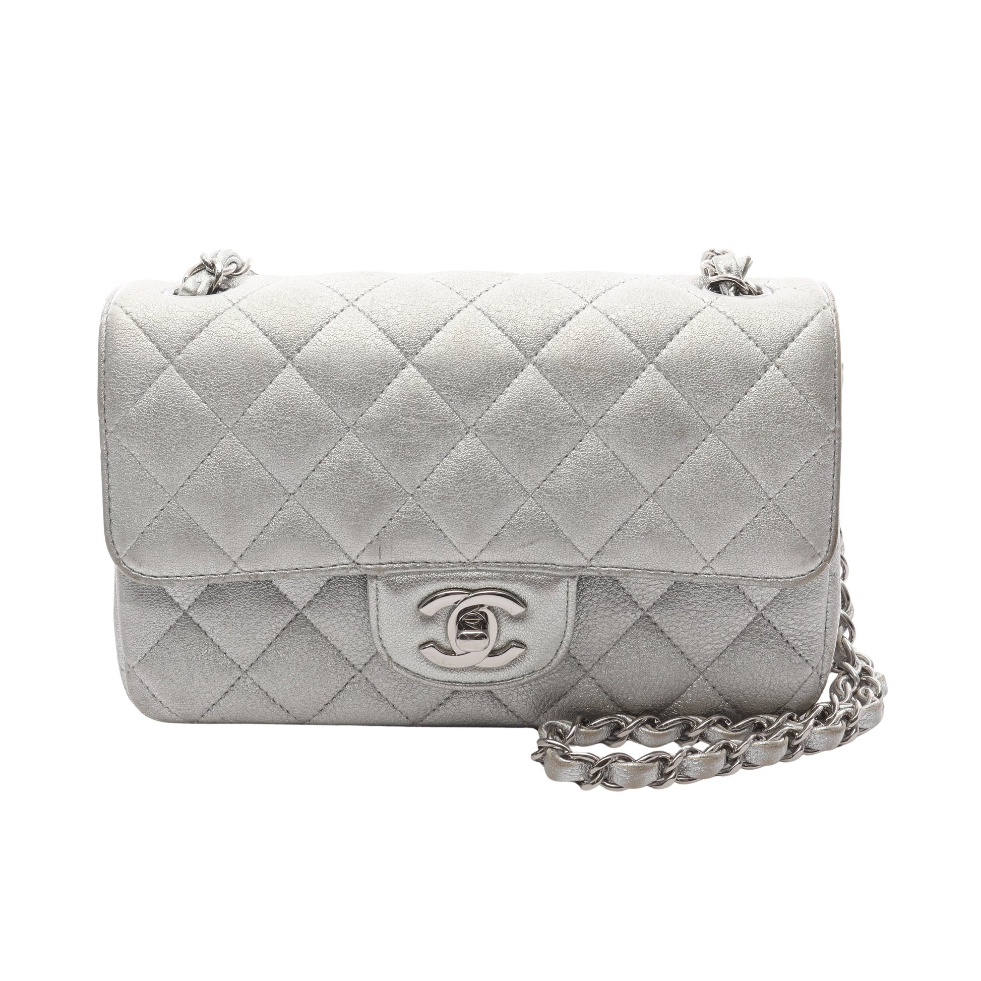 ミニマトラッセ20 チェーンショルダーバッグ レザー シルバー シルバー金具 シャネル バッグ CHANEL