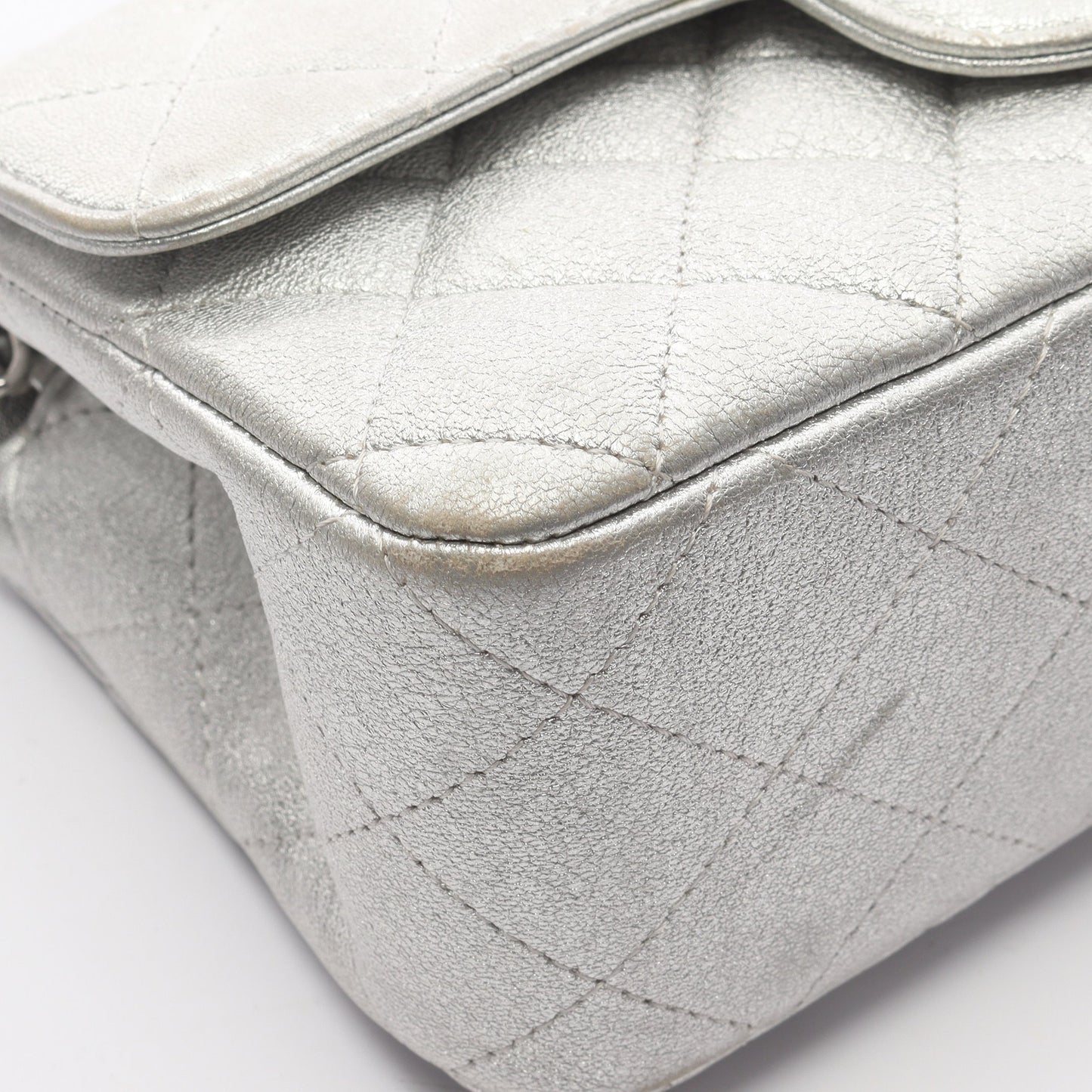 ミニマトラッセ20 チェーンショルダーバッグ レザー シルバー シルバー金具 シャネル バッグ CHANEL