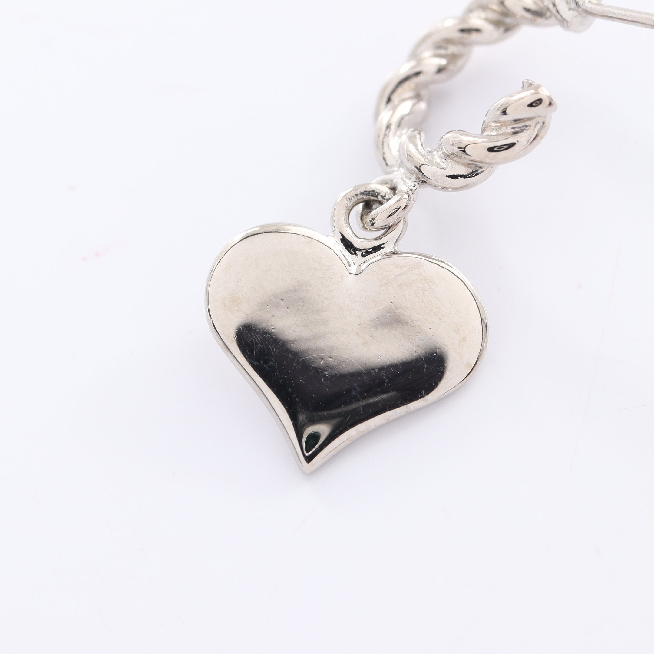 ブークル ドレイユ スウィートモノグラム ピアス シルバー アイボリー