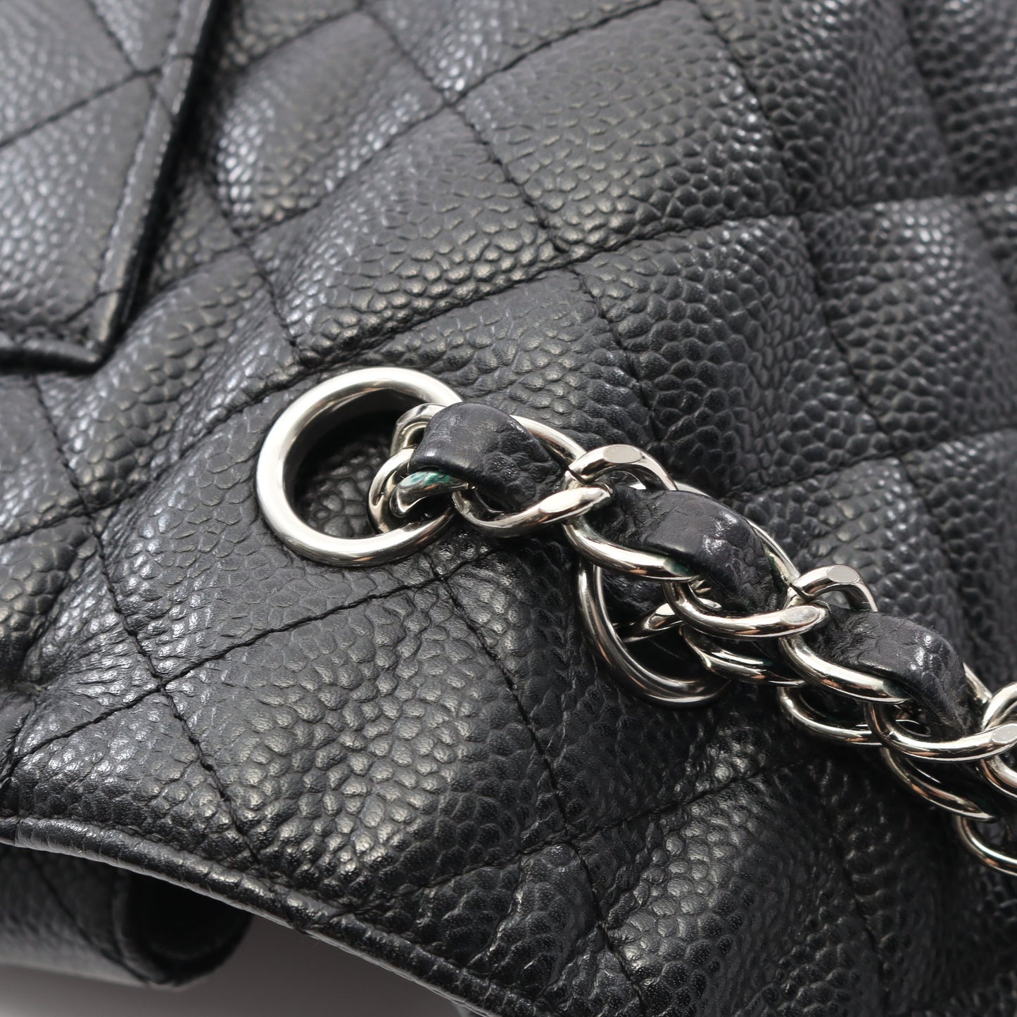 マトラッセ Wフラップ Wチェーンショルダーバッグ キャビアスキン ブラック シルバー金具 シャネル バッグ CHANEL
