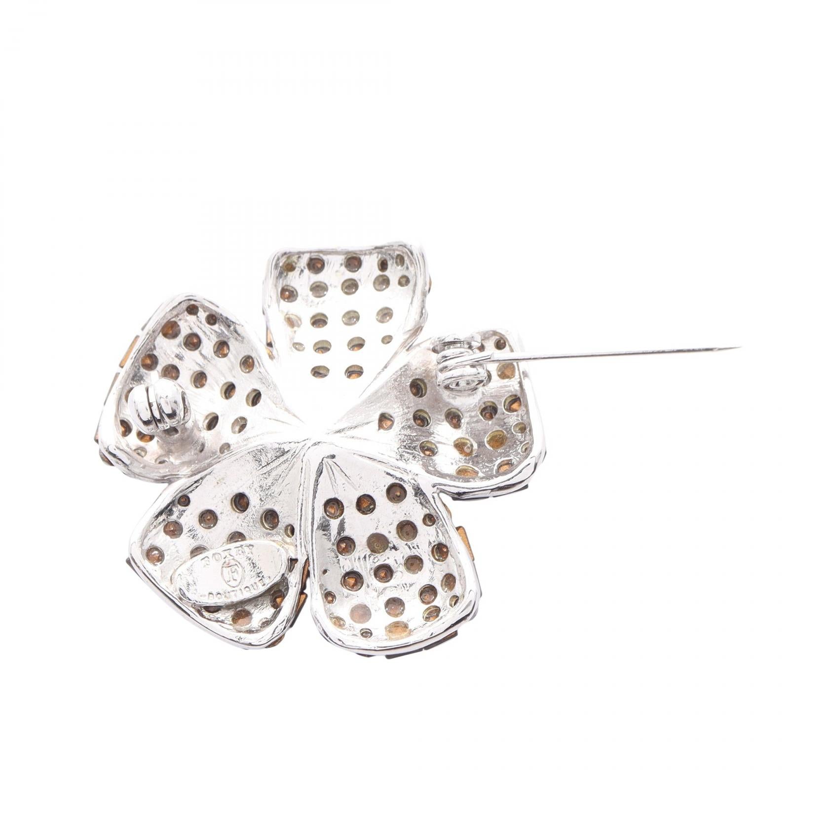 FOXEY BOUTIQUE フォクシー ブローチ フラワーモチーフ グレー FOXEY