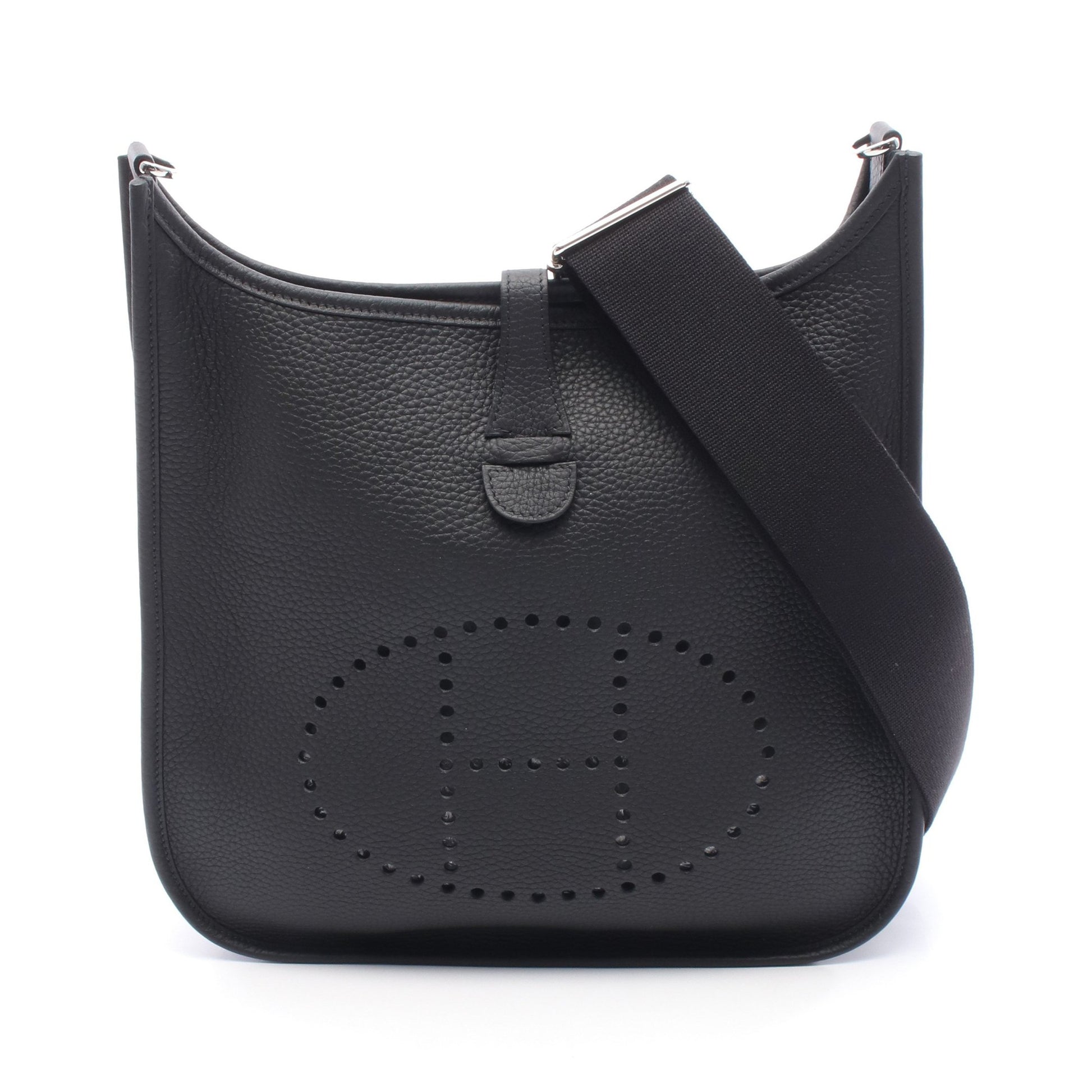 エヴリン 3 トロワ PM ショルダーバッグ トリヨンクレマンス ブラック シルバー金具 K刻印 エルメス バッグ HERMES