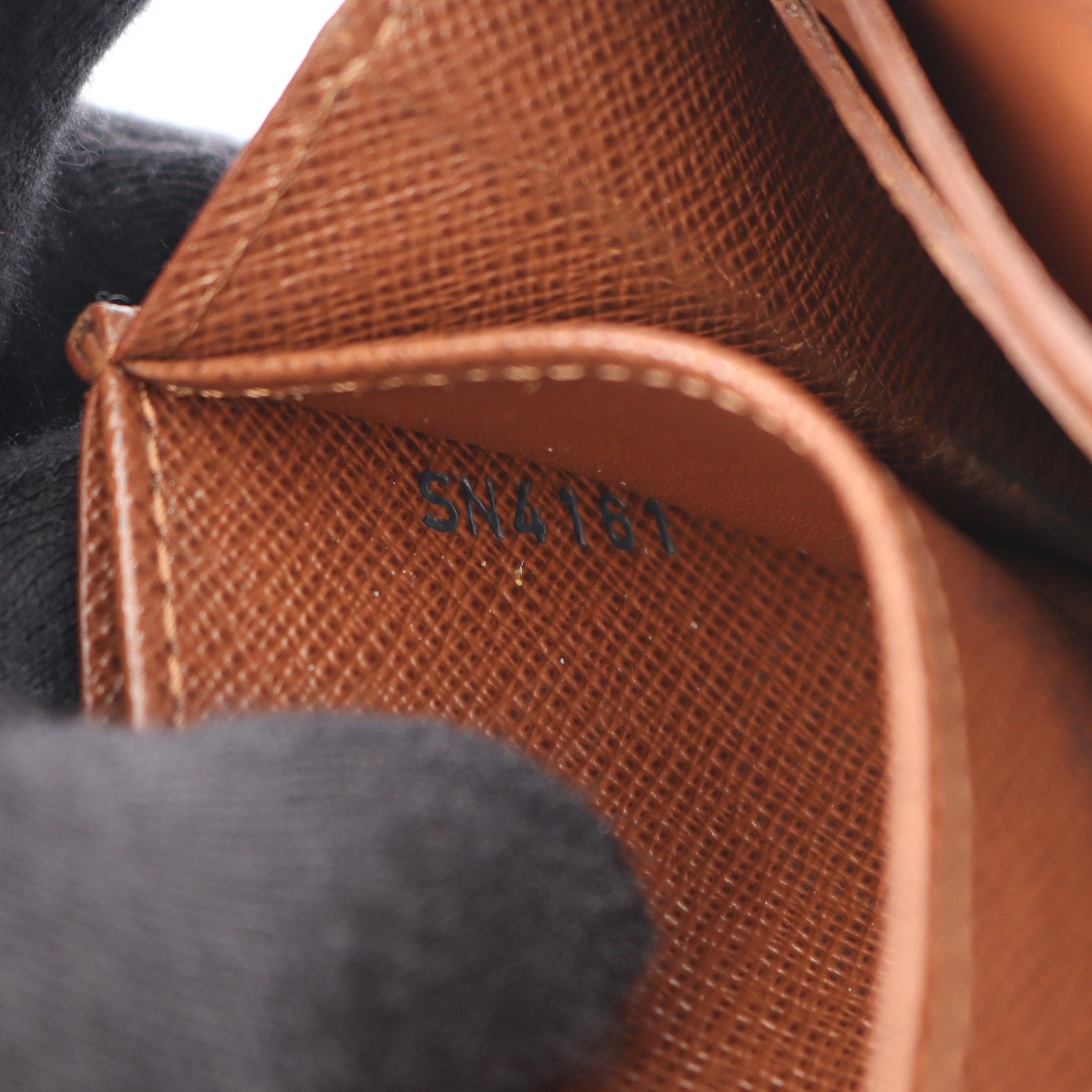 ヴィトン モノグラム ジッピーパース PVC ブラウン 楽天市場】【財布】LOUIS VUITTON ルイ ヴィトン モノグラム ジッピー